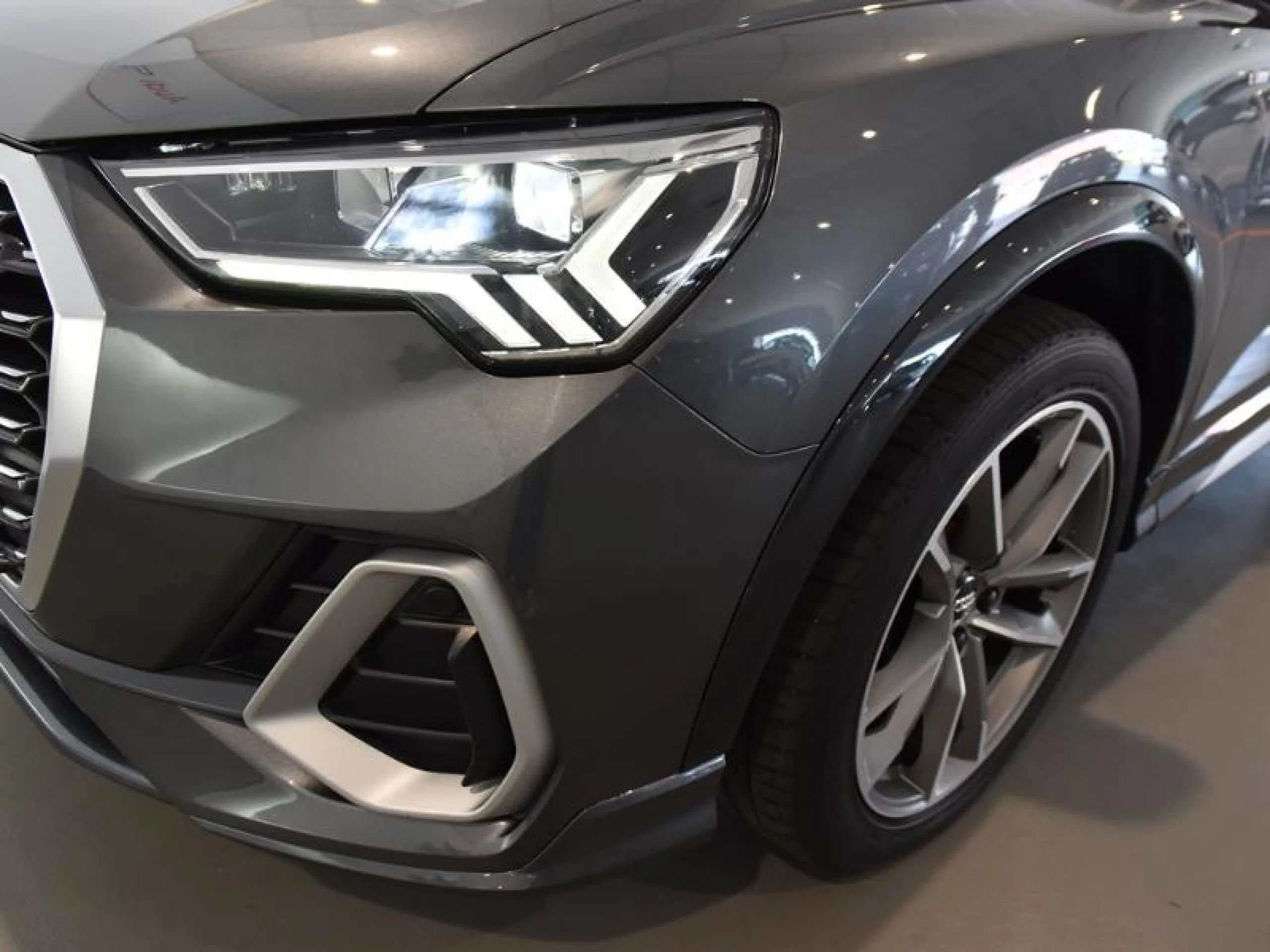 AUDI Q3 SPORTBACK S LINE 35 TDI 110KW (150CV) S TRONIC - Foto 24