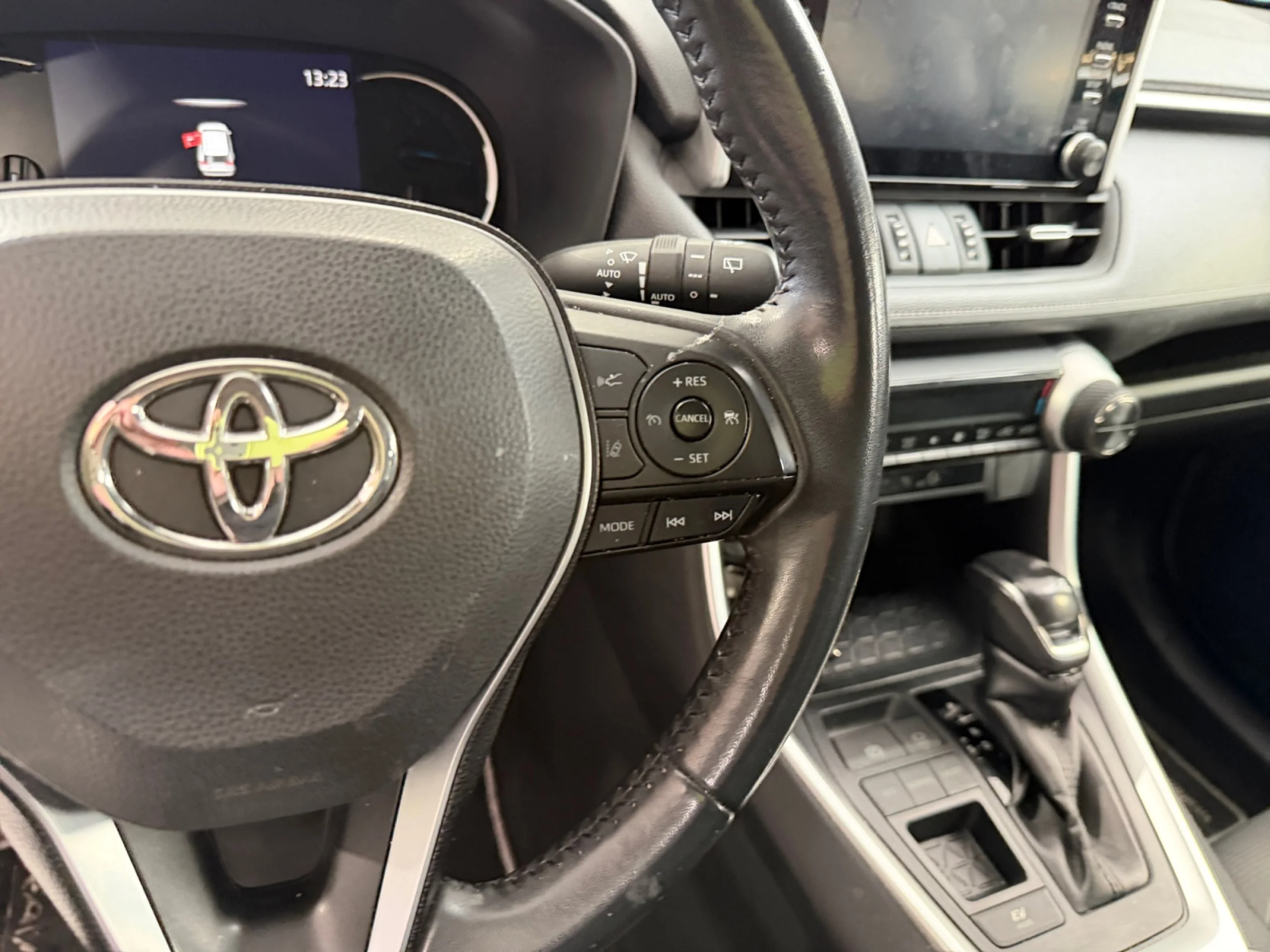 TOYOTA Rav4 2.5L 220H BUSINESS - Foto 10