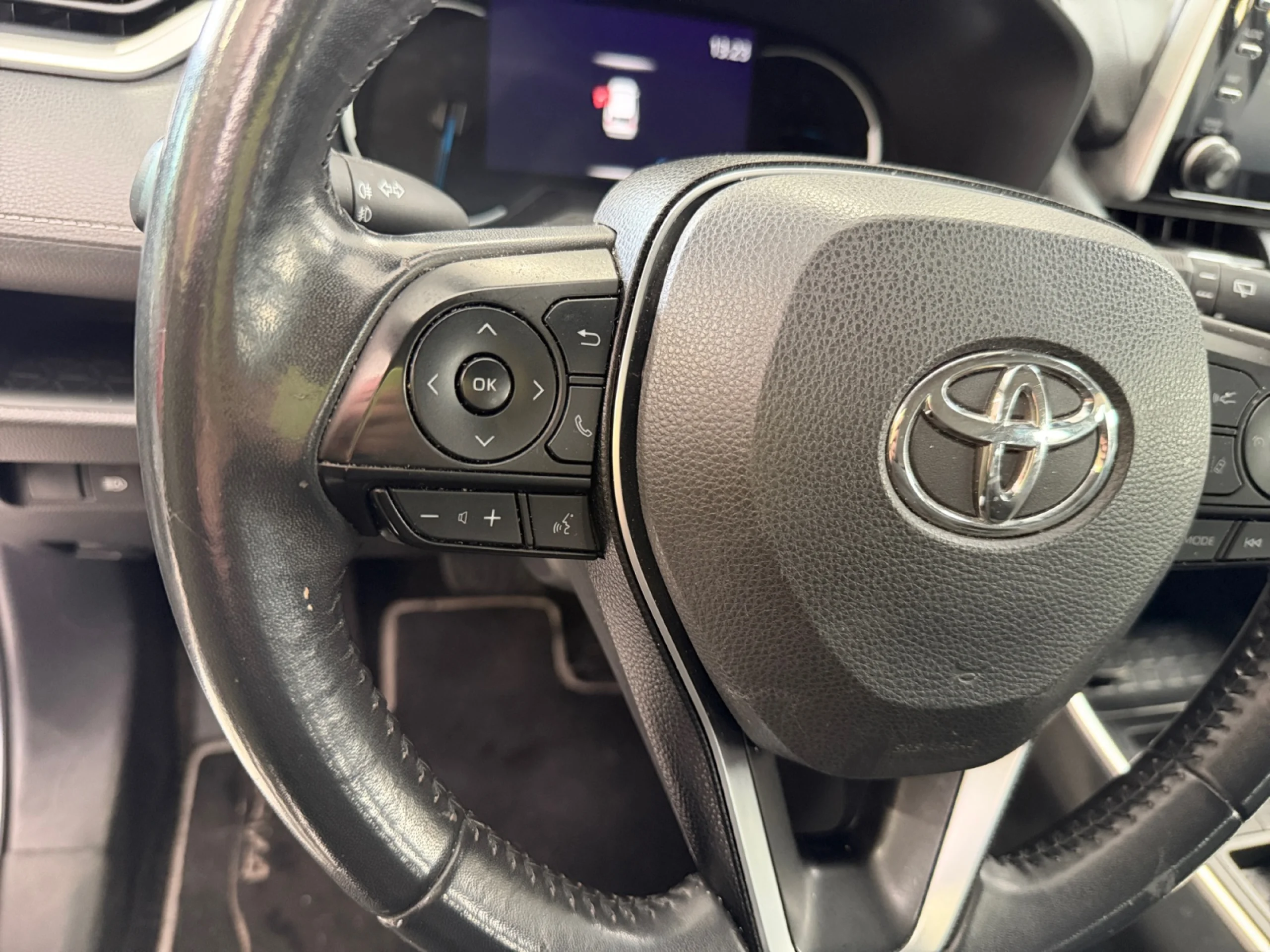 TOYOTA Rav4 2.5L 220H BUSINESS - Foto 11