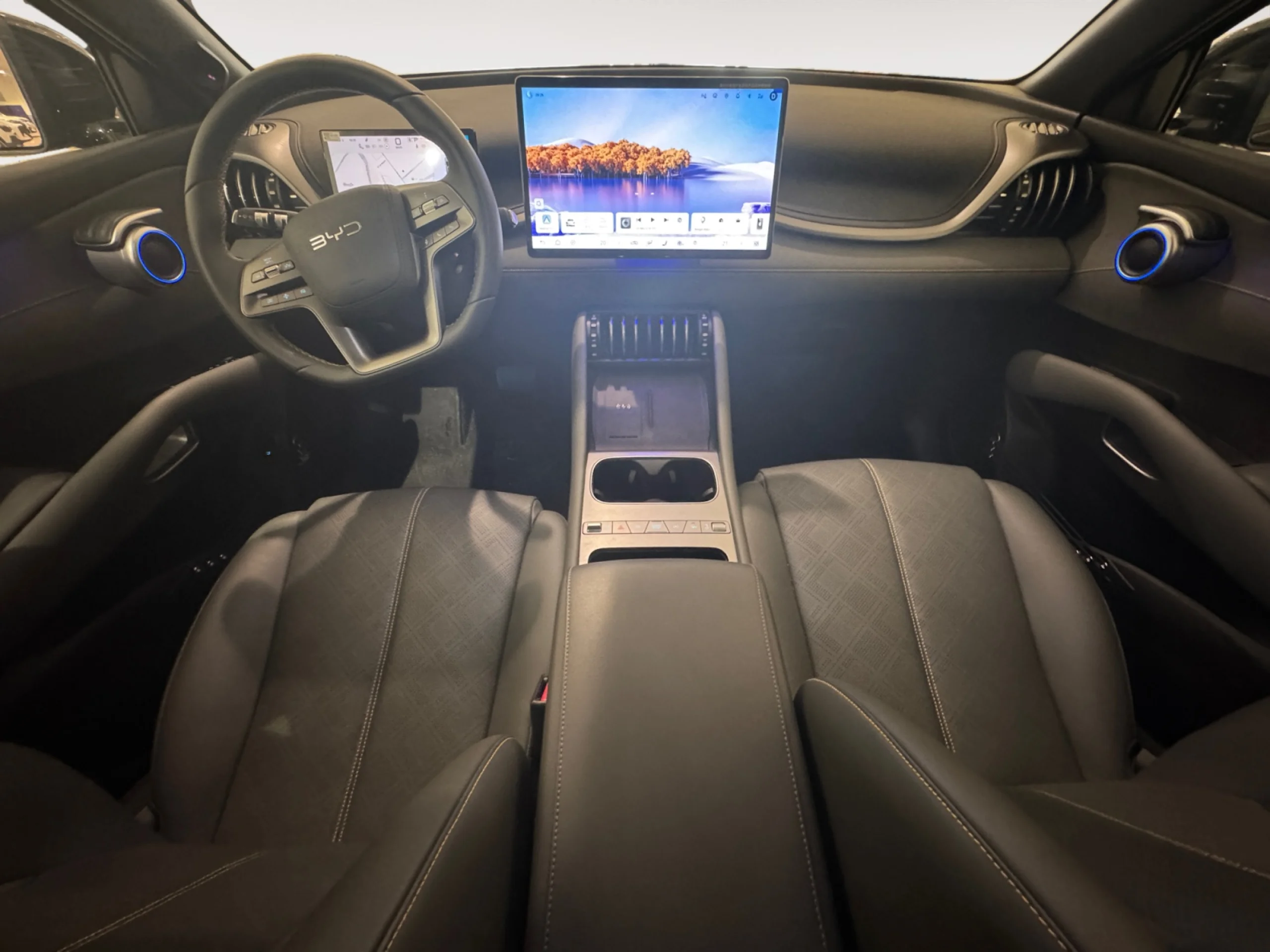 BYD ATTO 3 EVO BYD ATTO 3 ATTO 3 EVO LHD DESIGN OBSIDIAN BLACK AND GREY - Foto 4