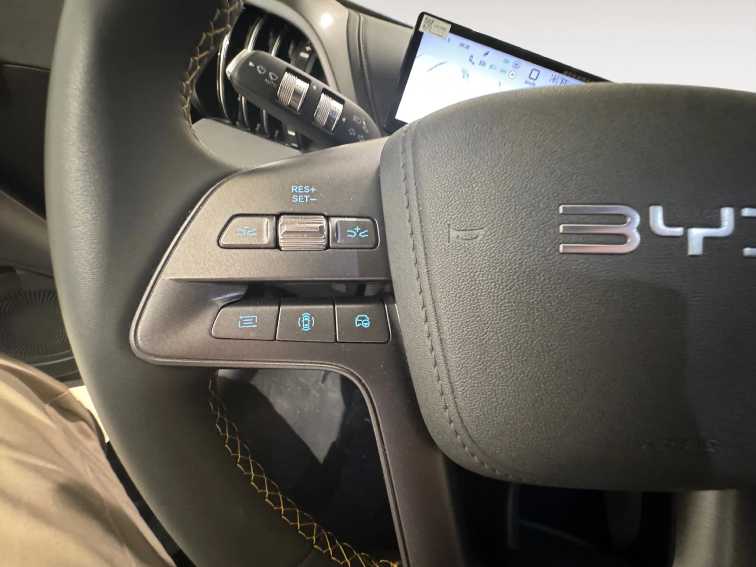 BYD ATTO 3 EVO BYD ATTO 3 ATTO 3 EVO LHD DESIGN OBSIDIAN BLACK AND GREY - Foto 12