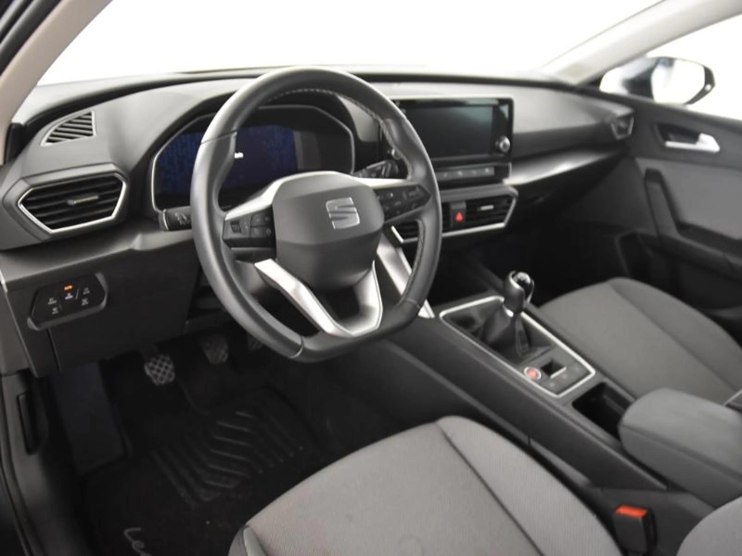 SEAT LEON 1.0 TSI 81KW S&S STYLE XS - Foto 8