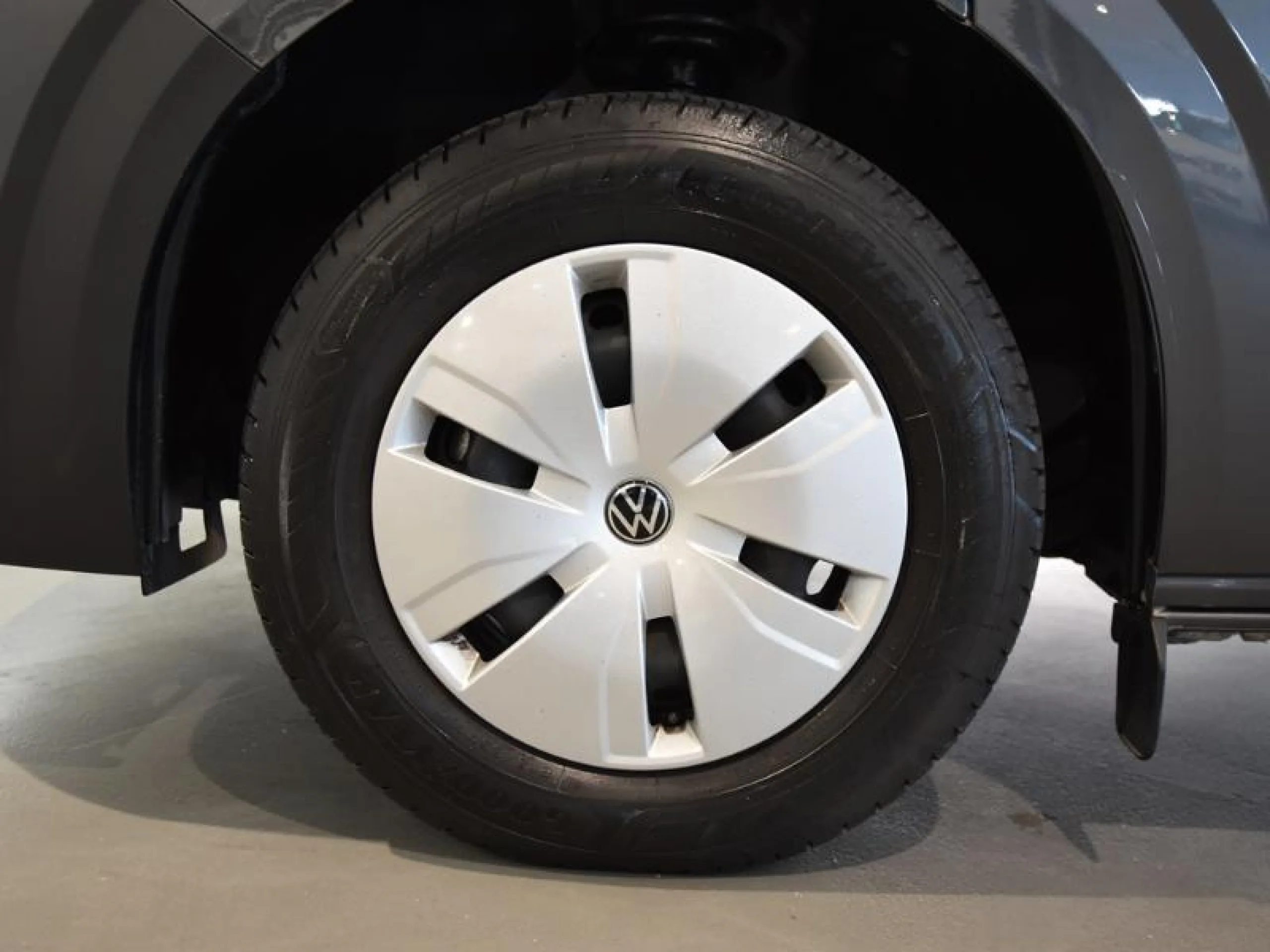 VOLKSWAGEN CARAVELLE CORTA 2.0 TDI 81 KW (110 CV) 6 VE - Foto 8