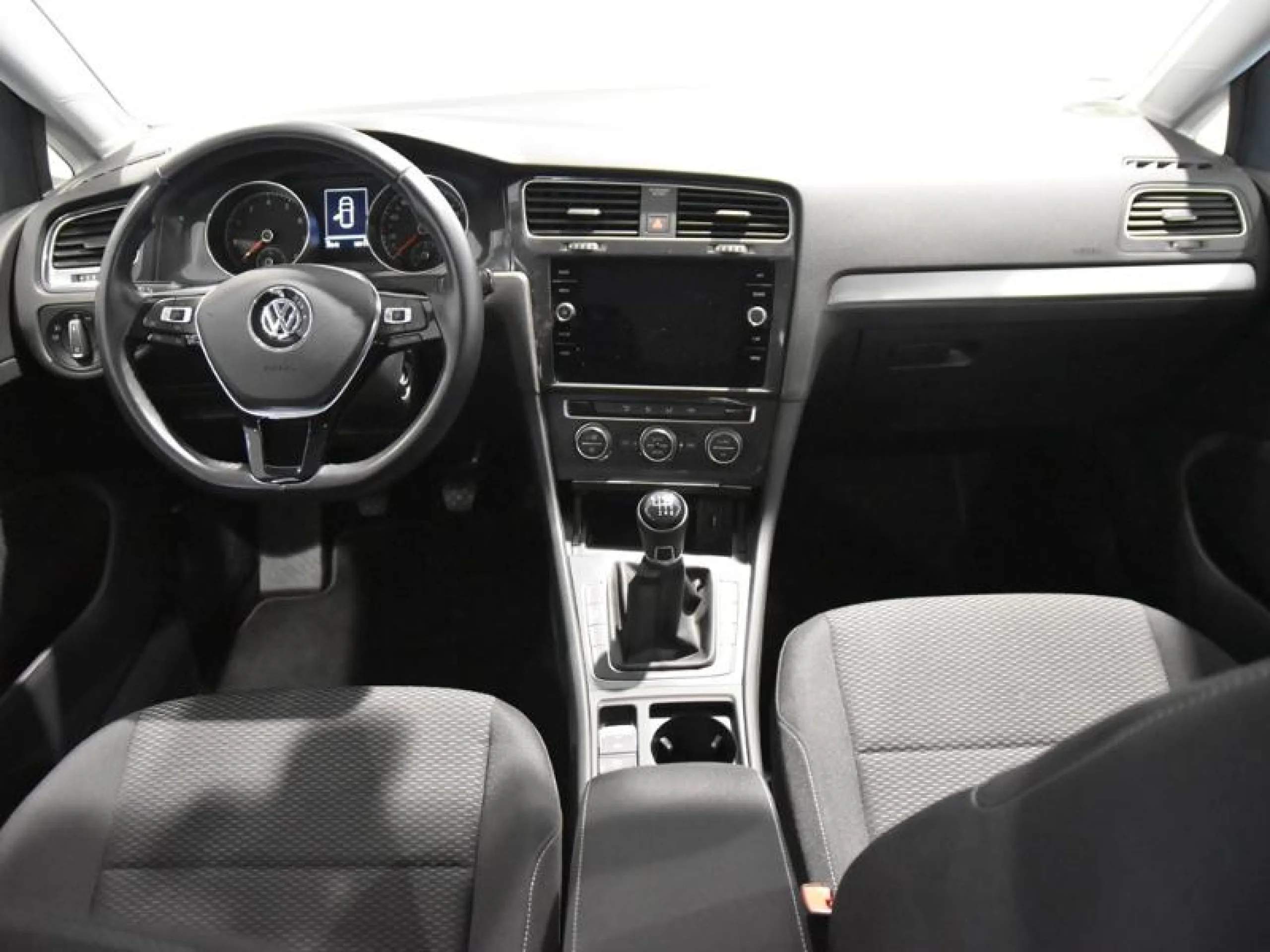 VOLKSWAGEN GOLF ADVANCE 1.5 TSI EVO 96KW (130CV) - Foto 4