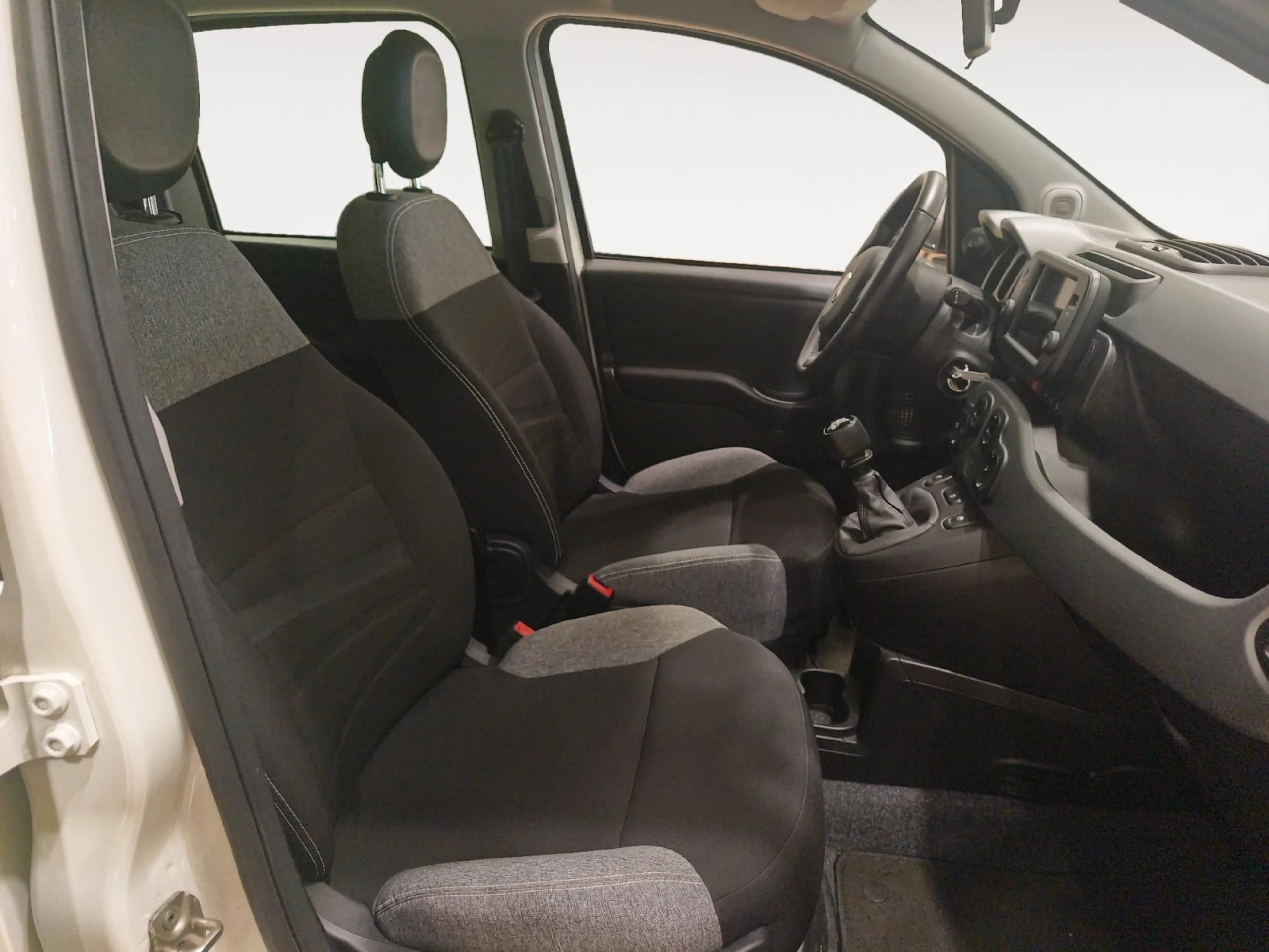 FIAT PANDA CITY LIFE HYBRID 1.0 GSE 51KW (70CV) - Foto 5