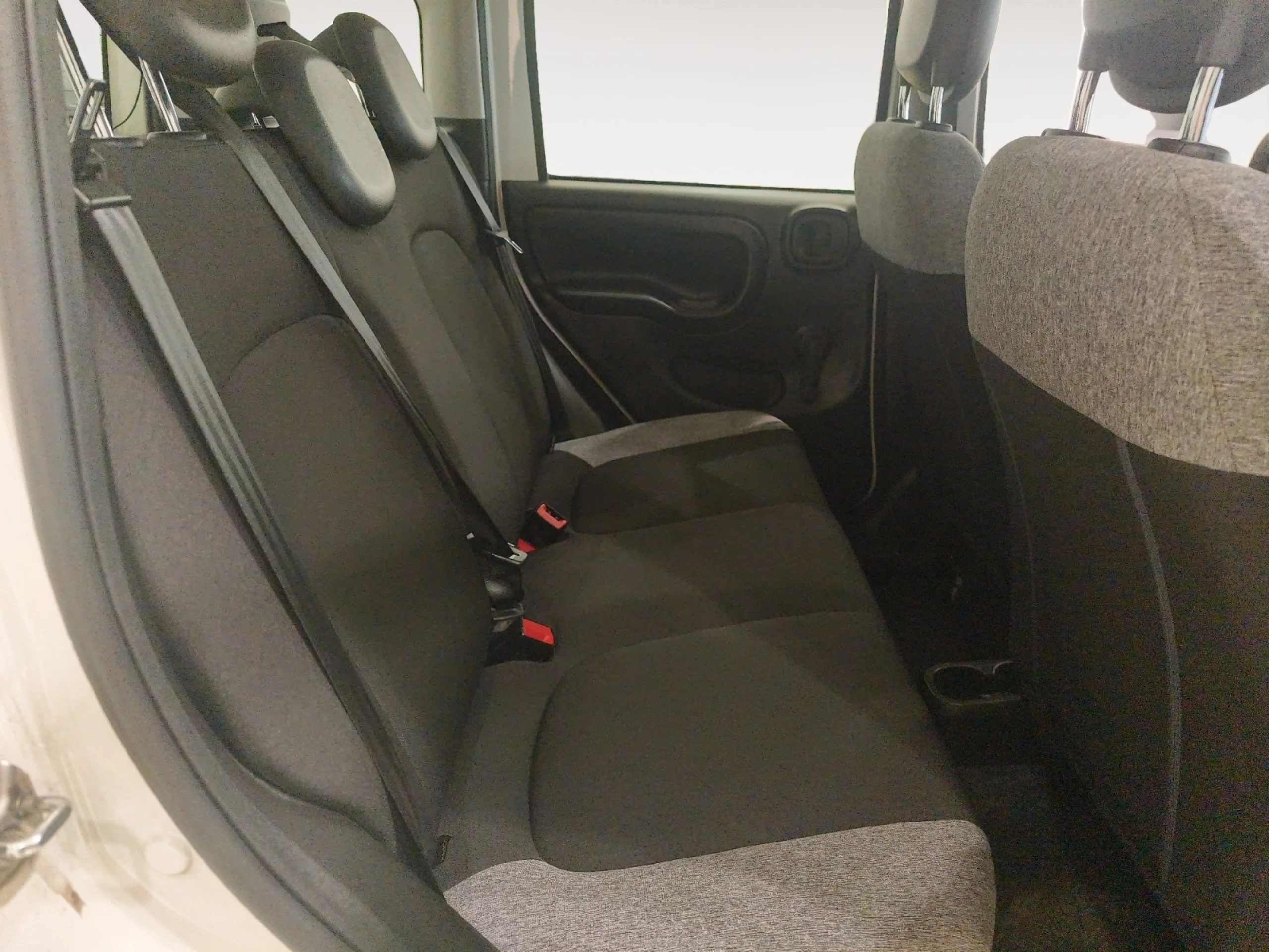FIAT PANDA CITY LIFE HYBRID 1.0 GSE 51KW (70CV) - Foto 6