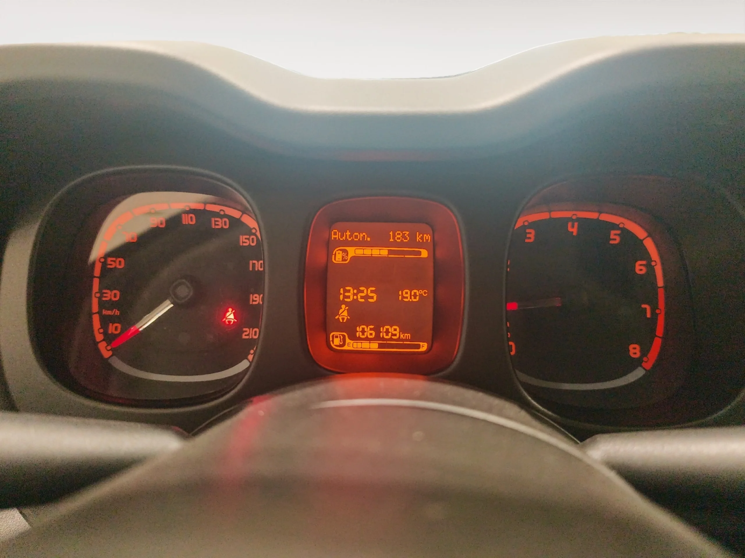 FIAT PANDA CITY LIFE HYBRID 1.0 GSE 51KW (70CV) - Foto 7