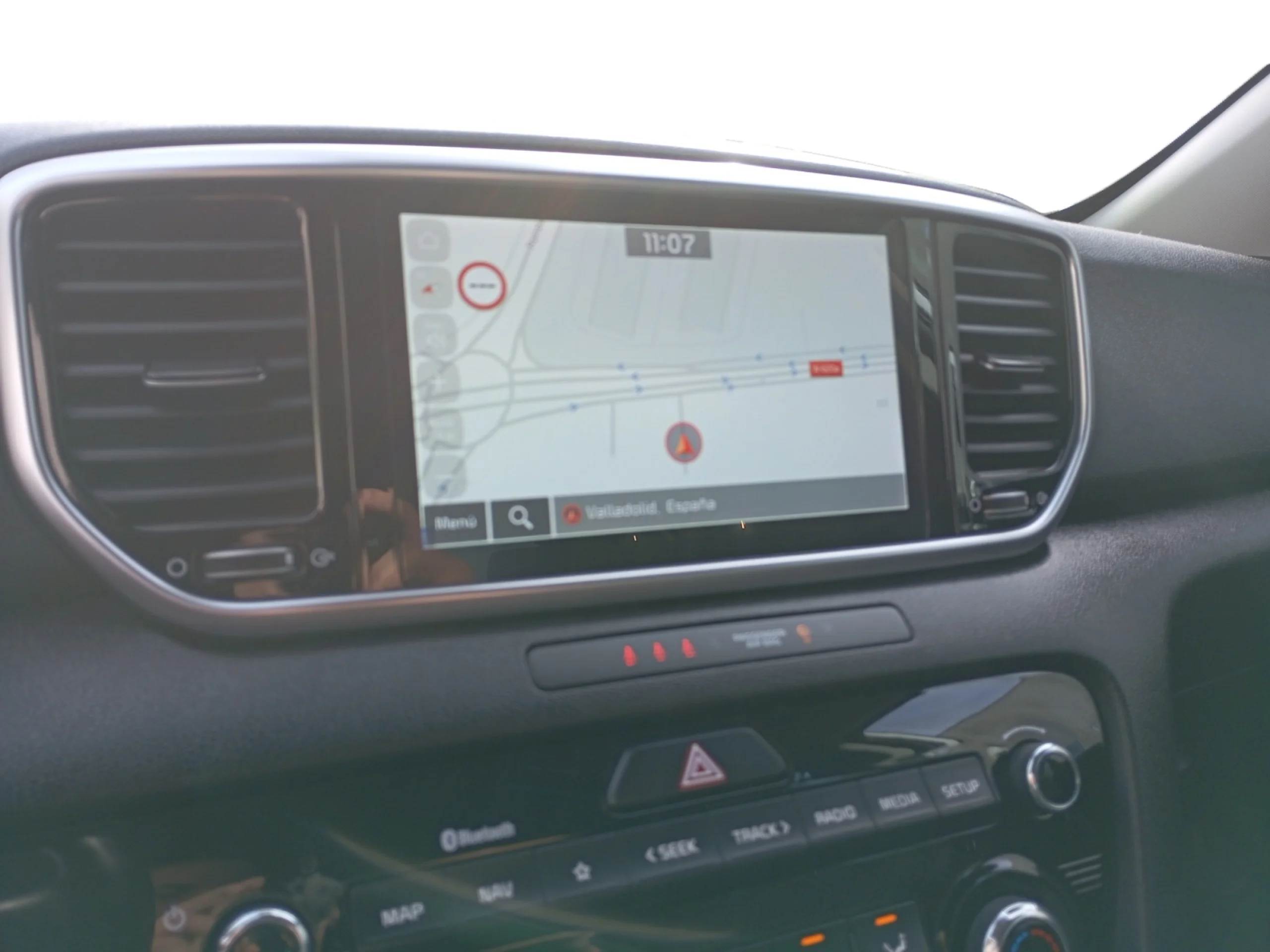 KIA SPORTAGE 1.6 MHEV BLACK EDITION 100KW (136CV) 4X2 - Foto 9