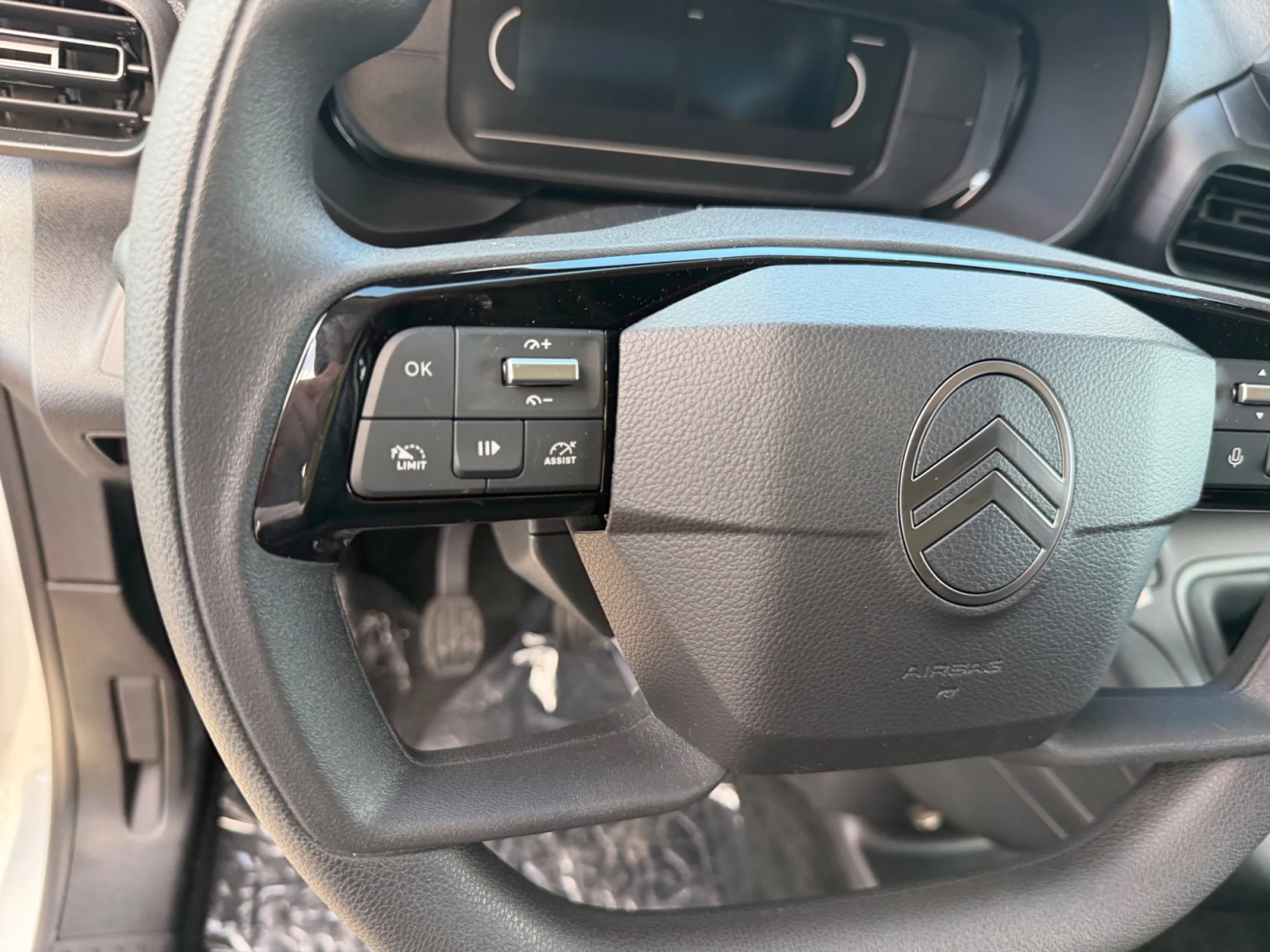 CITROEN BERLINGO TALLA M BLUEHDI 100 - Foto 11