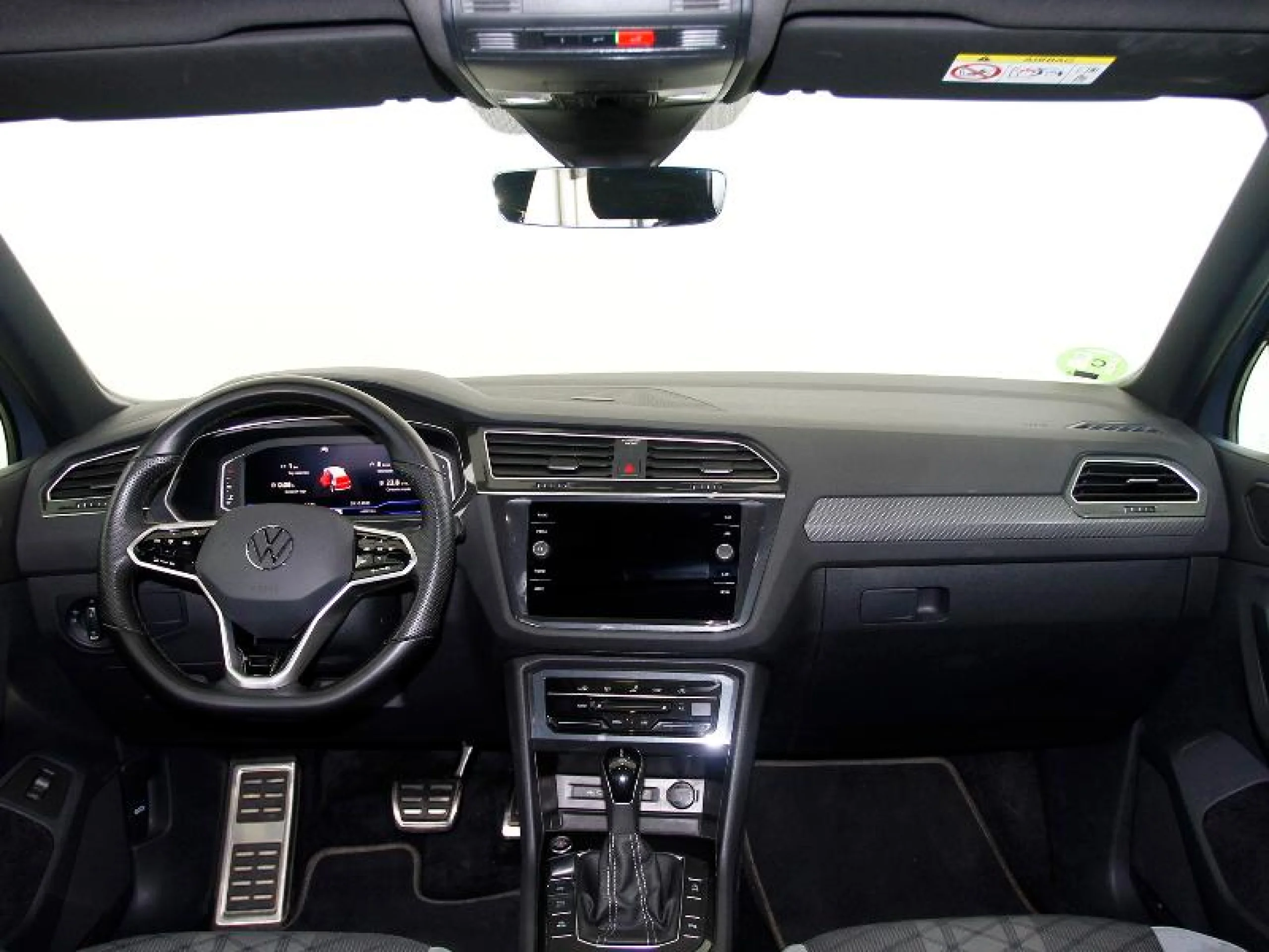 VOLKSWAGEN TIGUAN R LINE 2.0 TDI 110KW (150CV) DSG - Foto 19