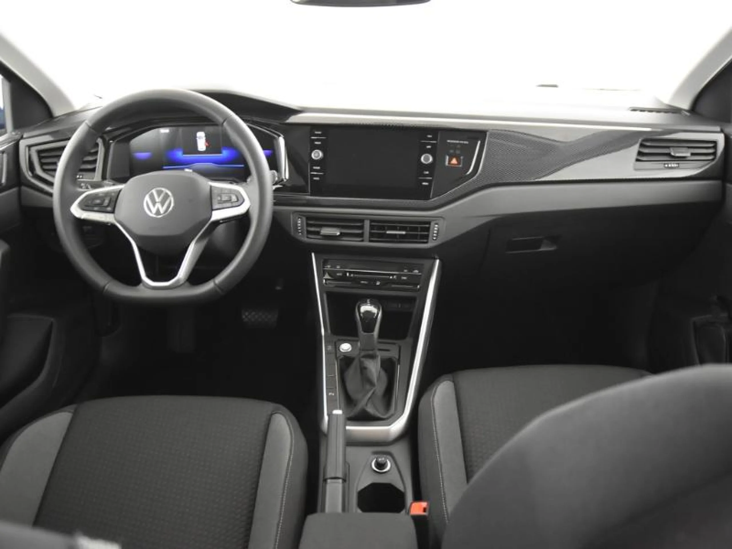 VOLKSWAGEN POLO POLO MÁS 1.0 TSI 70 KW (95 CV)  AUTOMÁTICO DSG 7 VEL. - Foto 4