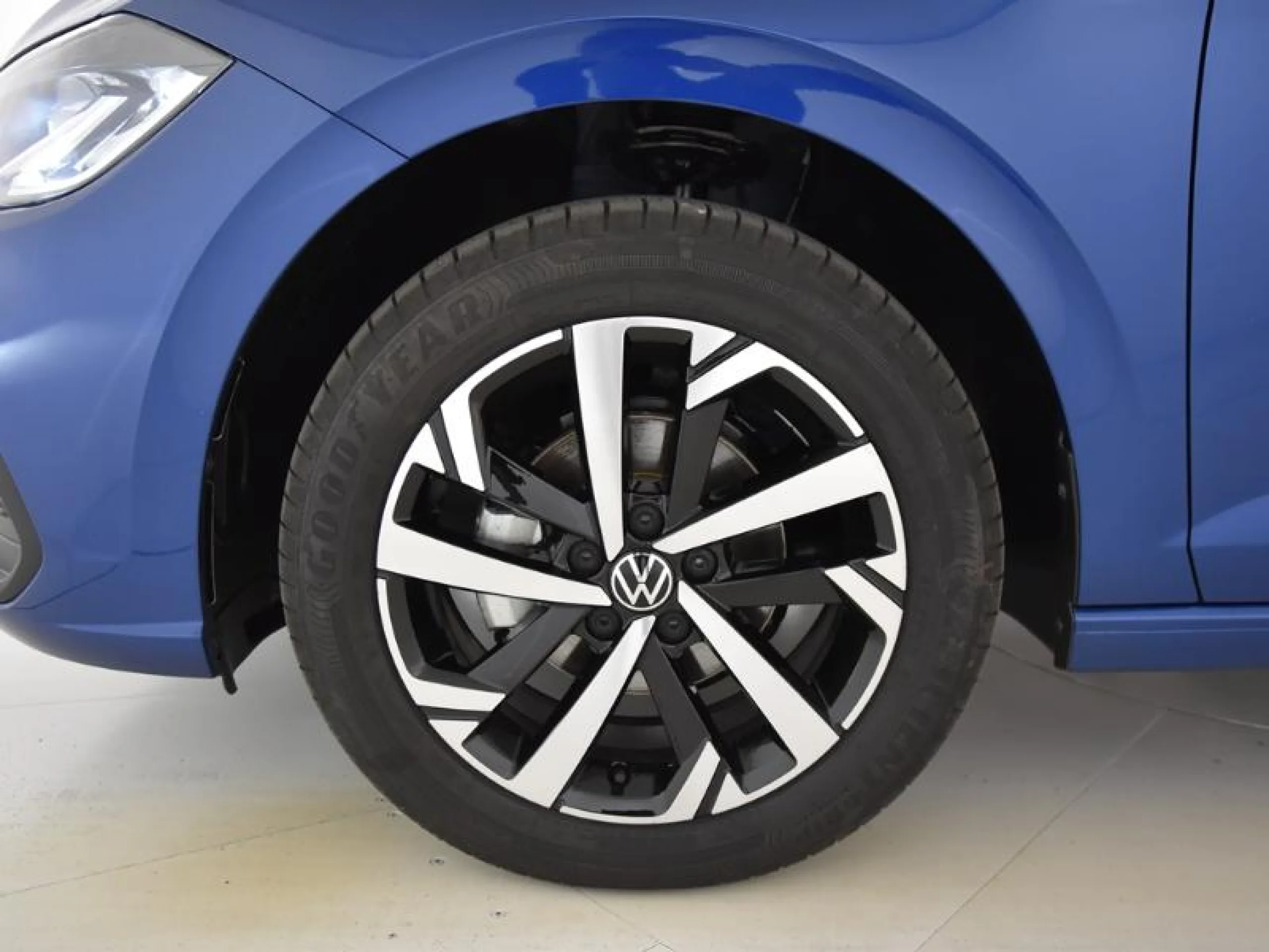 VOLKSWAGEN POLO POLO MÁS 1.0 TSI 70 KW (95 CV)  AUTOMÁTICO DSG 7 VEL. - Foto 8