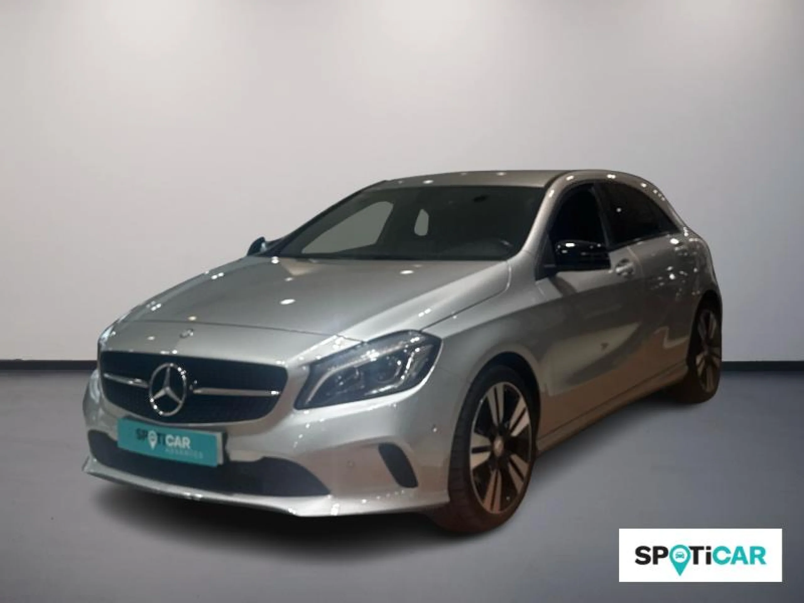 MERCEDES-BENZ CLASE A A 200 D URBAN - Foto 1
