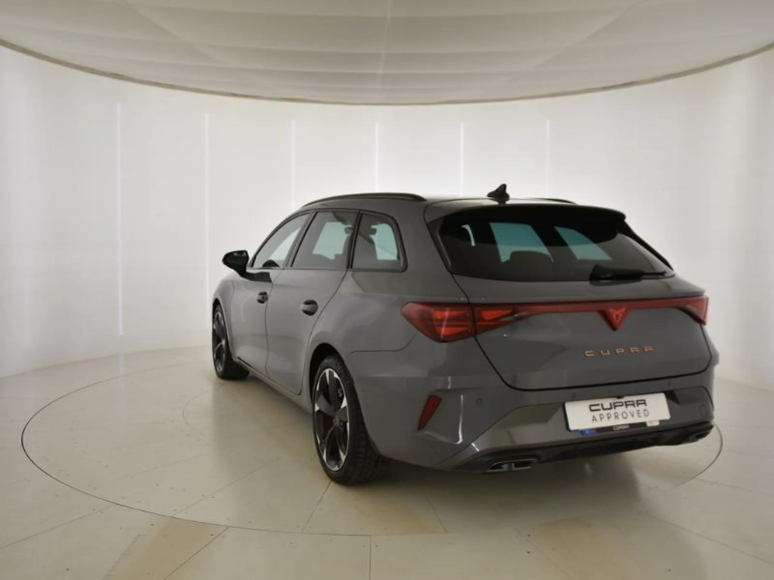 CUPRA LEON SP 1.5 ETSI 110KW (150CV) DSG - Foto 2