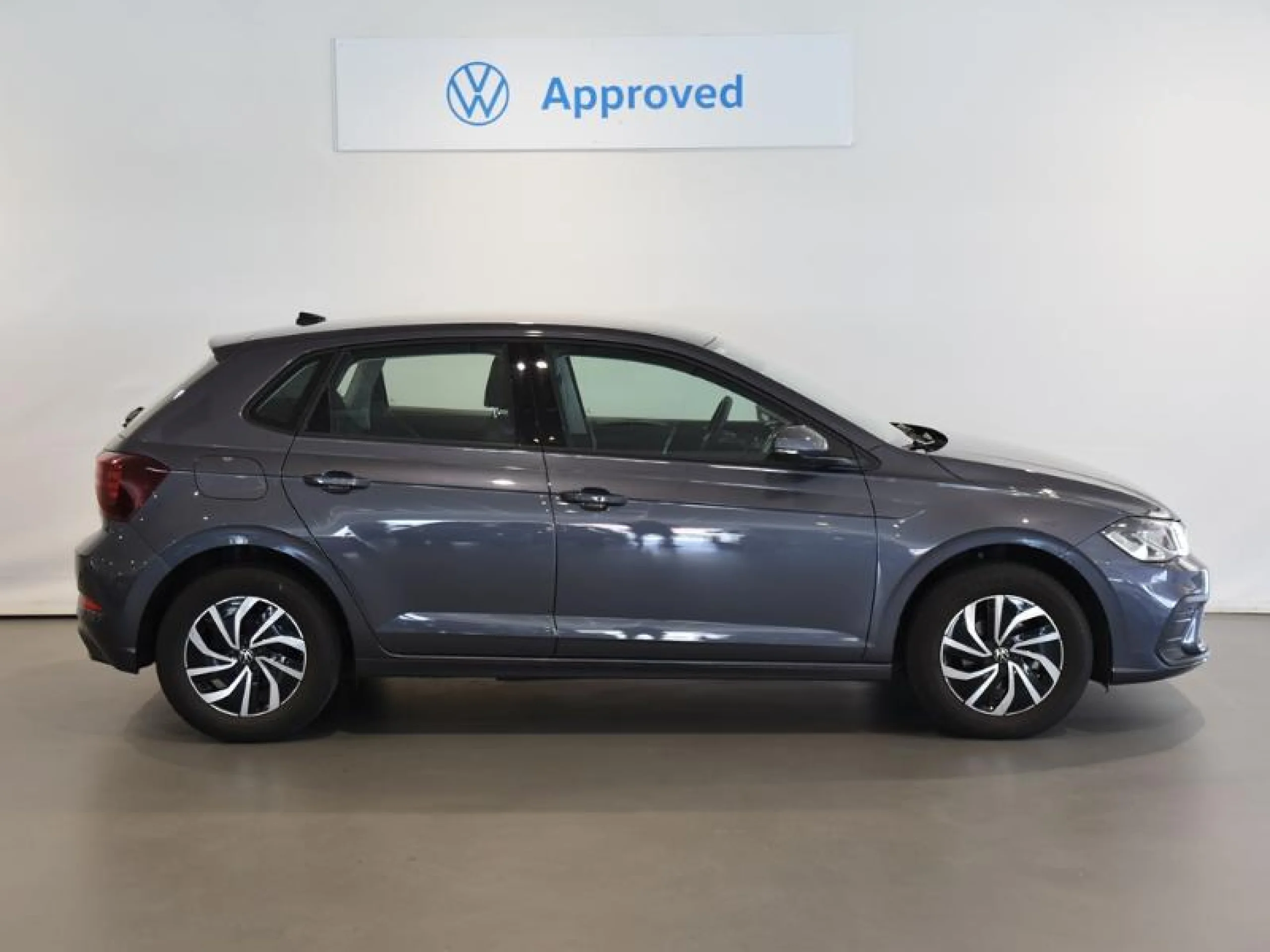 VOLKSWAGEN POLO LIFE 1.0 TSI 70KW (95CV) DSG - Foto 3