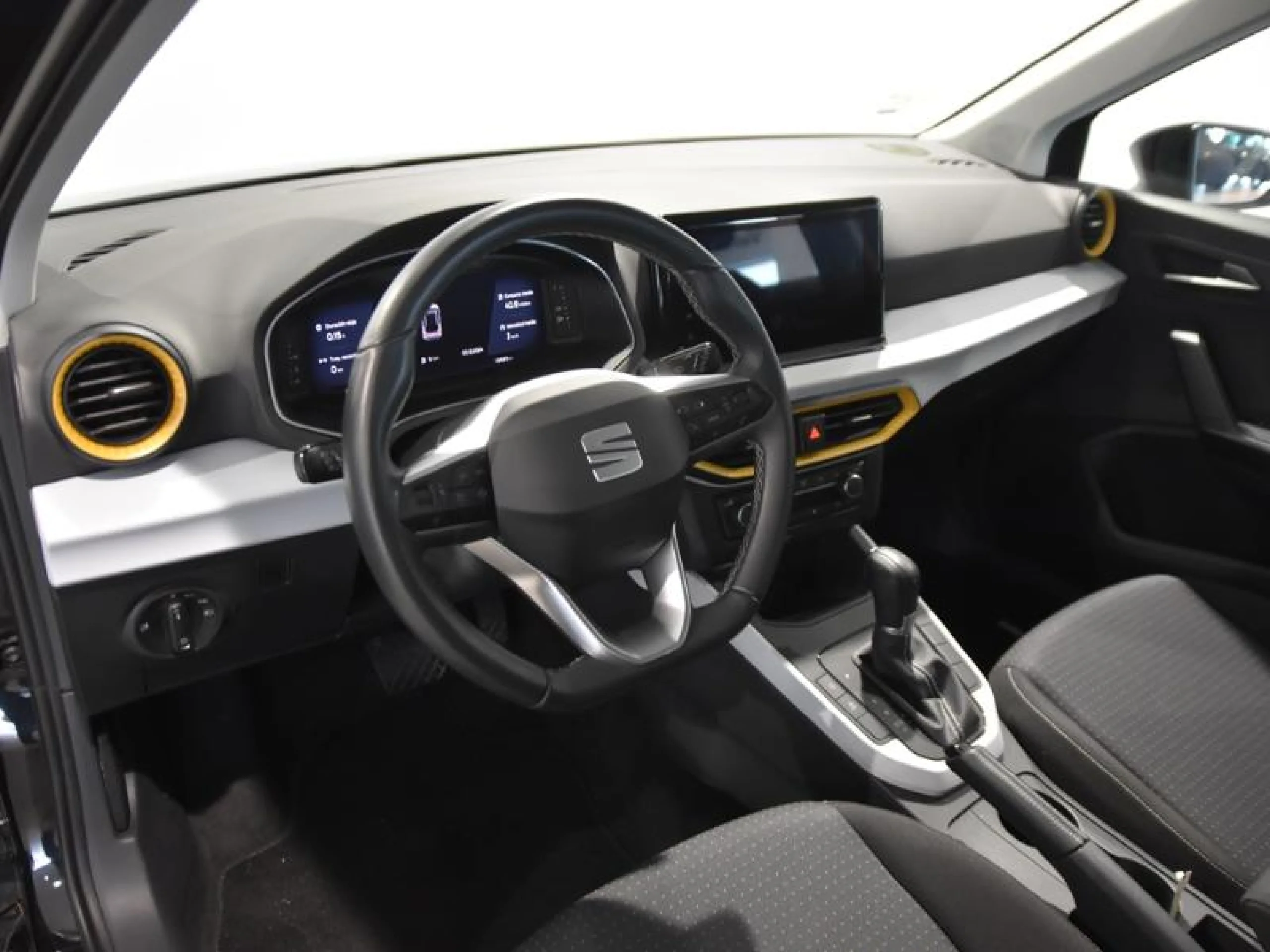 SEAT ARONA 1.0 TSI 81KW (110CV) DSG STYLE XM - Foto 9