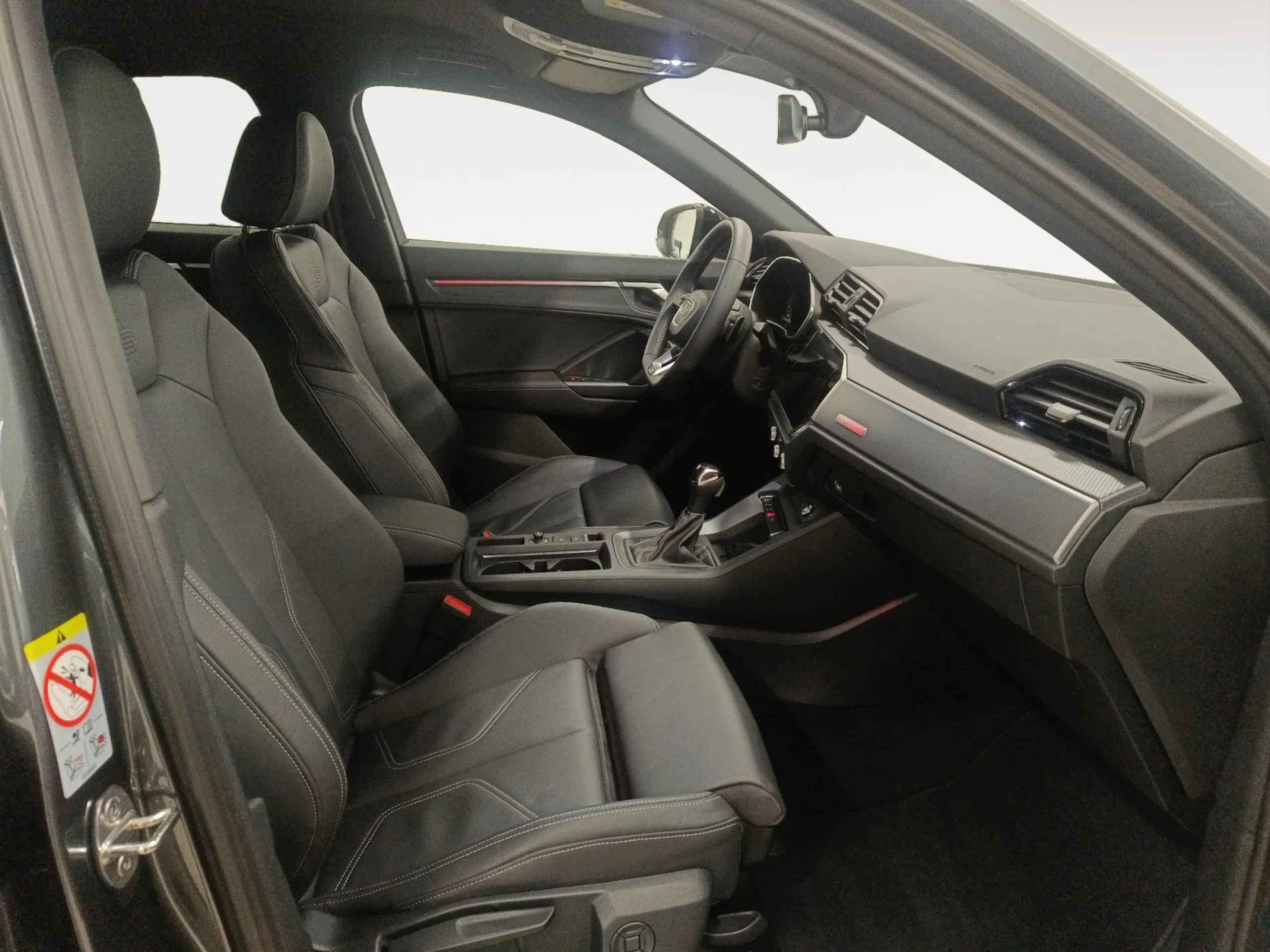 AUDI Q3 SPORTBACK BLACK LINE 35 TDI 110KW (150CV) S TRONIC - Foto 5