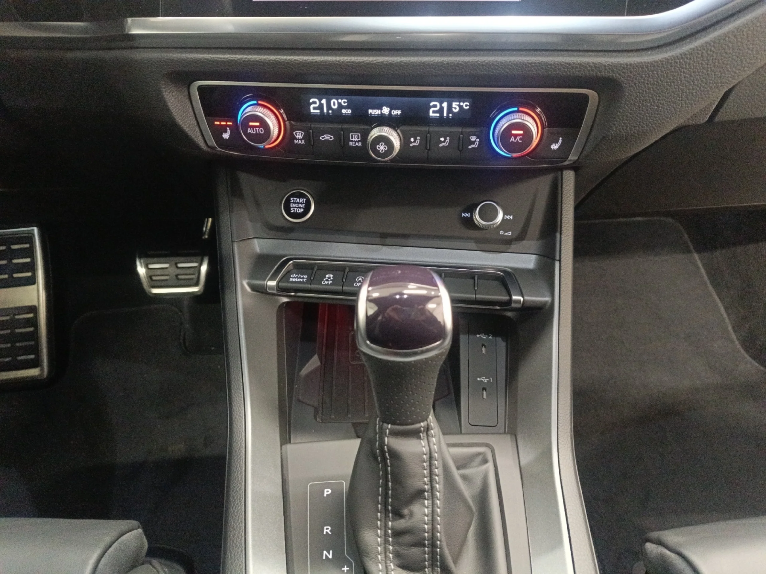 AUDI Q3 SPORTBACK BLACK LINE 35 TDI 110KW (150CV) S TRONIC - Foto 18