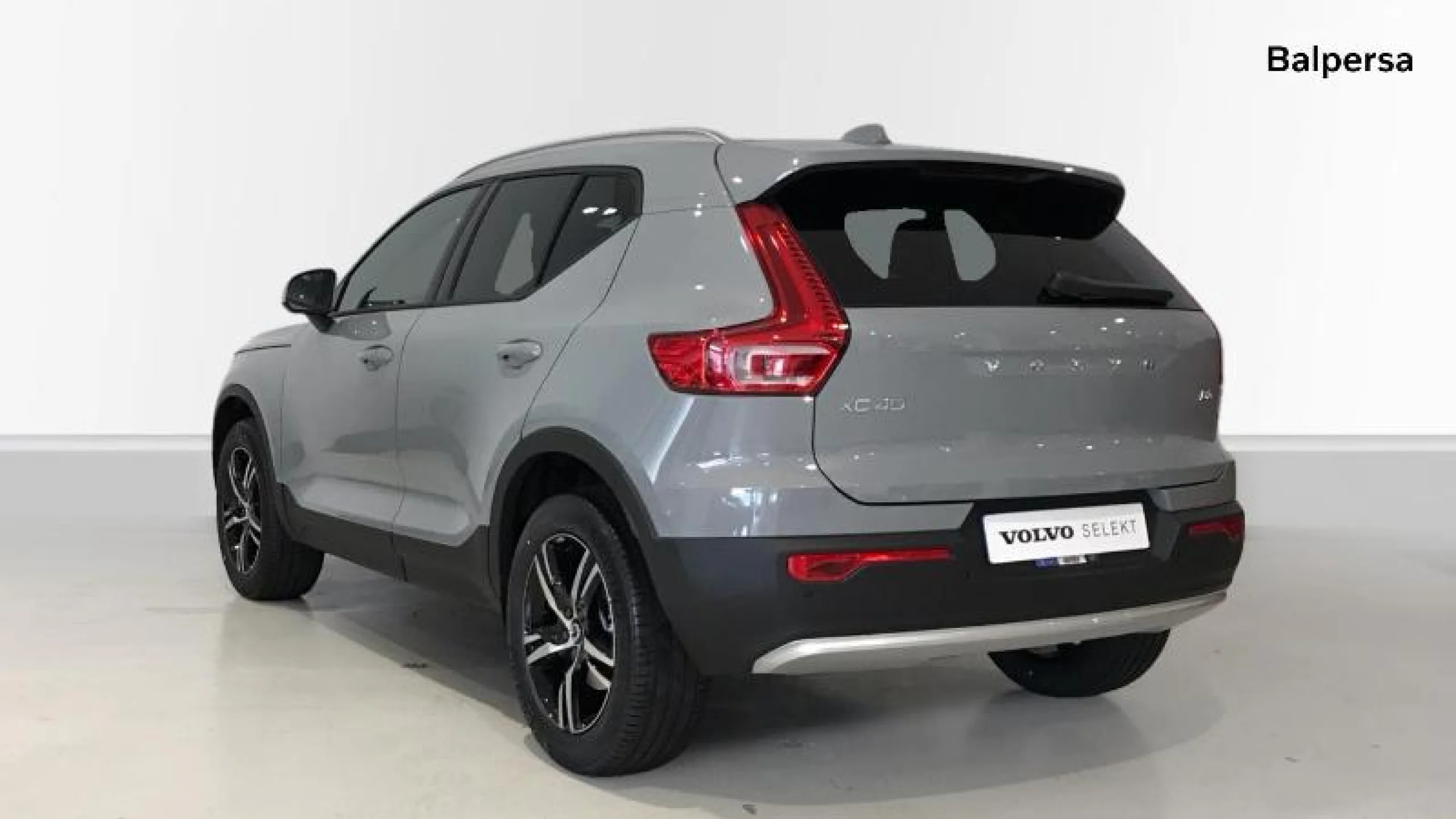 VOLVO XC40 2.0 B3 G CORE AUTO - Foto 2