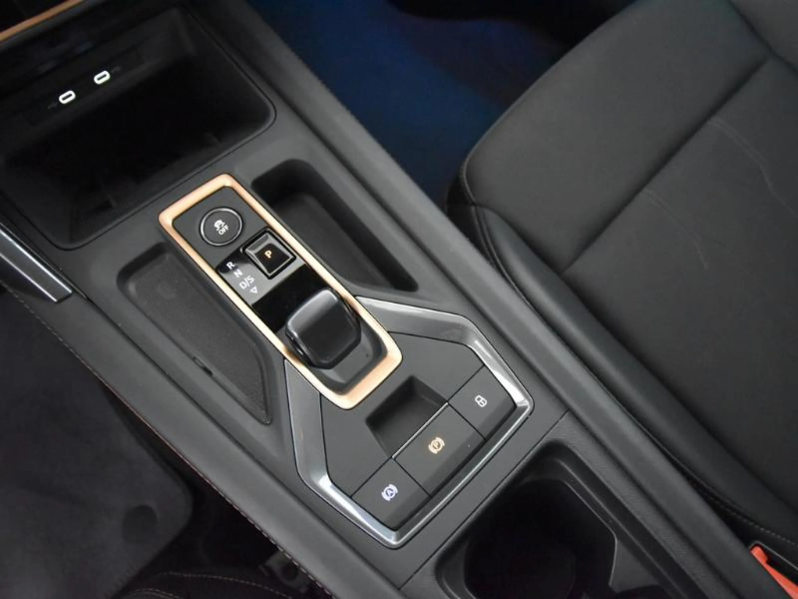 CUPRA FORMENTOR 2.0 TDI 110KW (150 CV) DSG - Foto 10