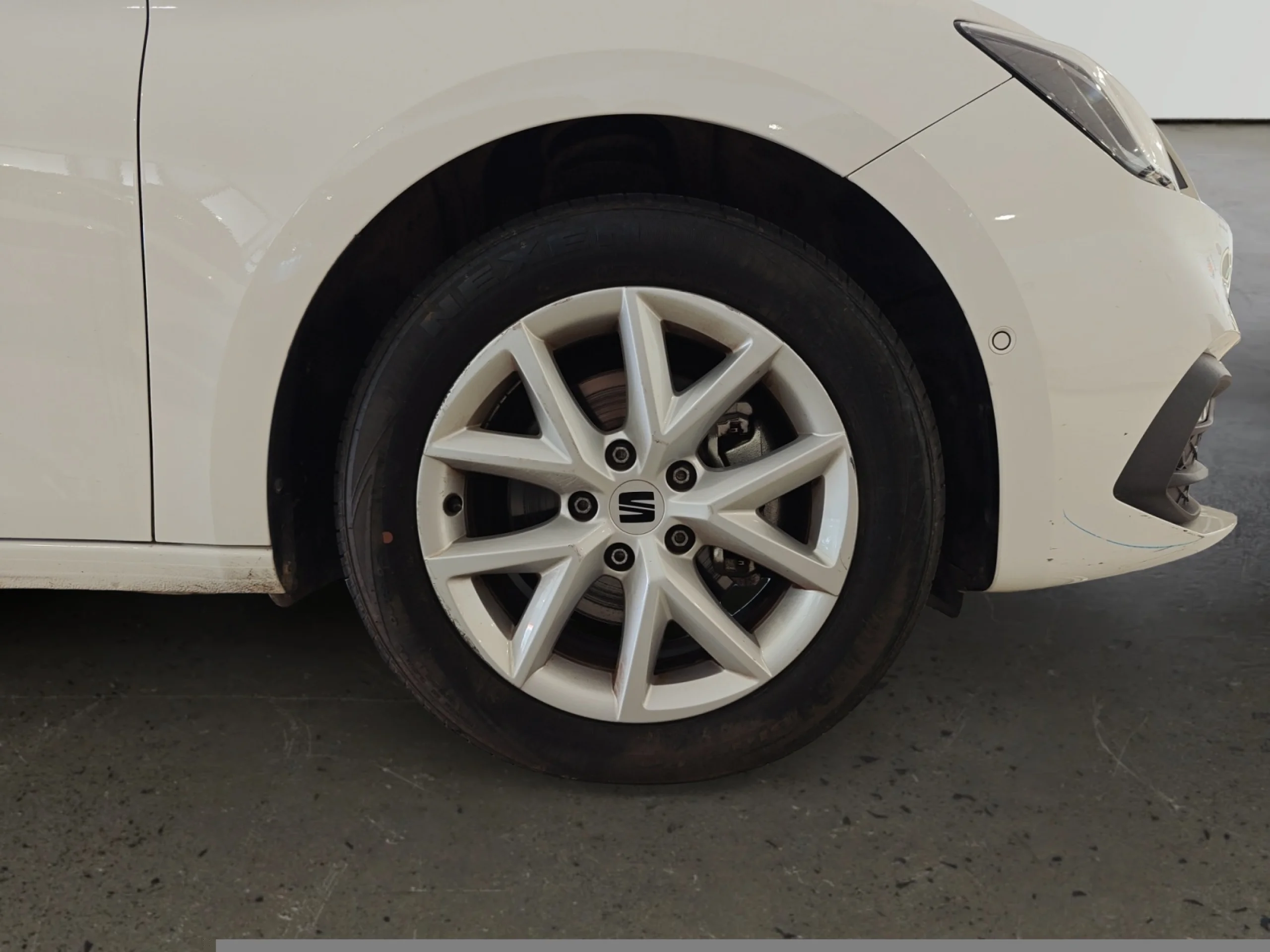 SEAT LEON 1.0 TSI 81KW S&S STYLE XS - Foto 8