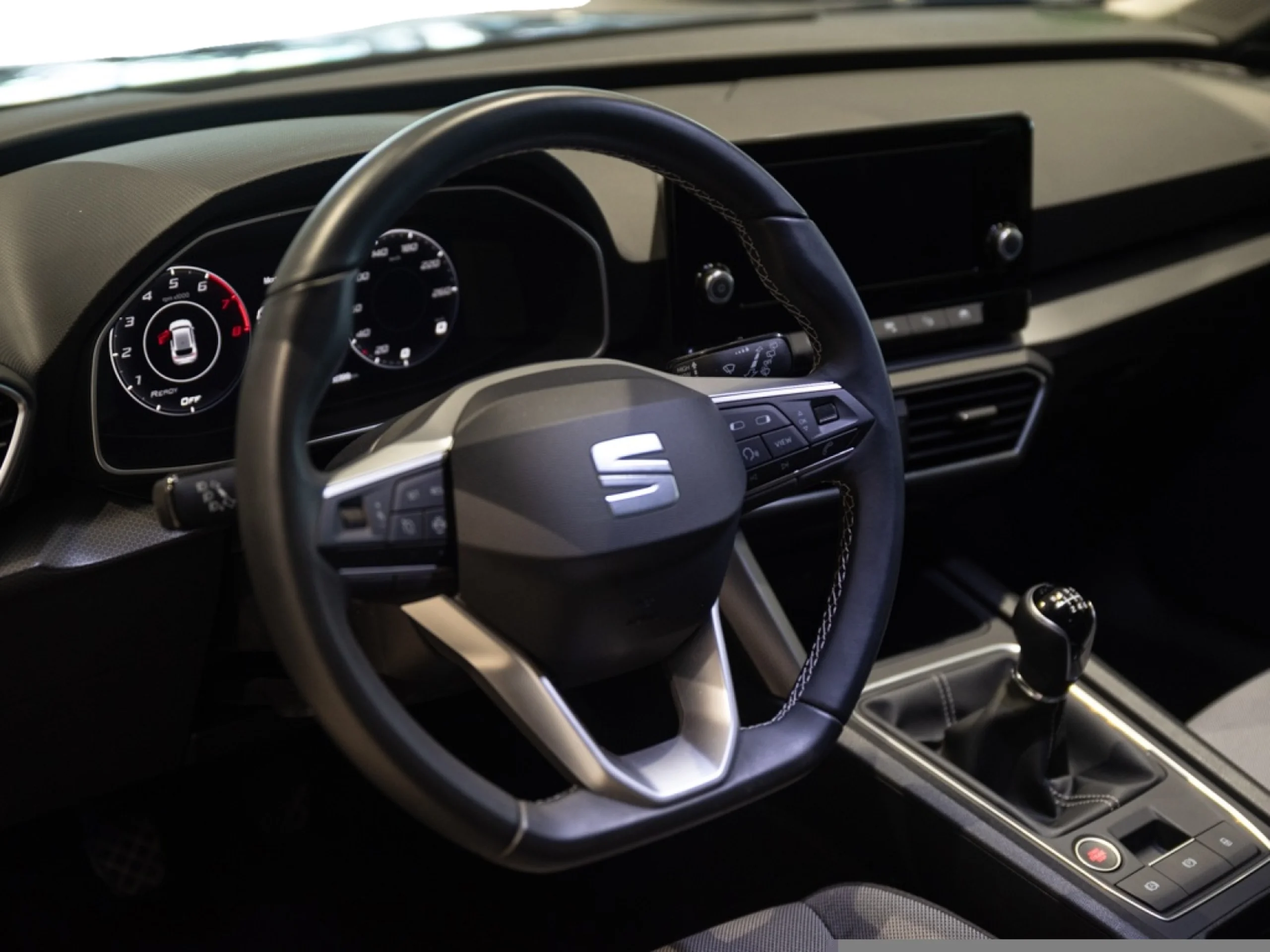 SEAT LEON 1.0 TSI 81KW S&S STYLE XS - Foto 9