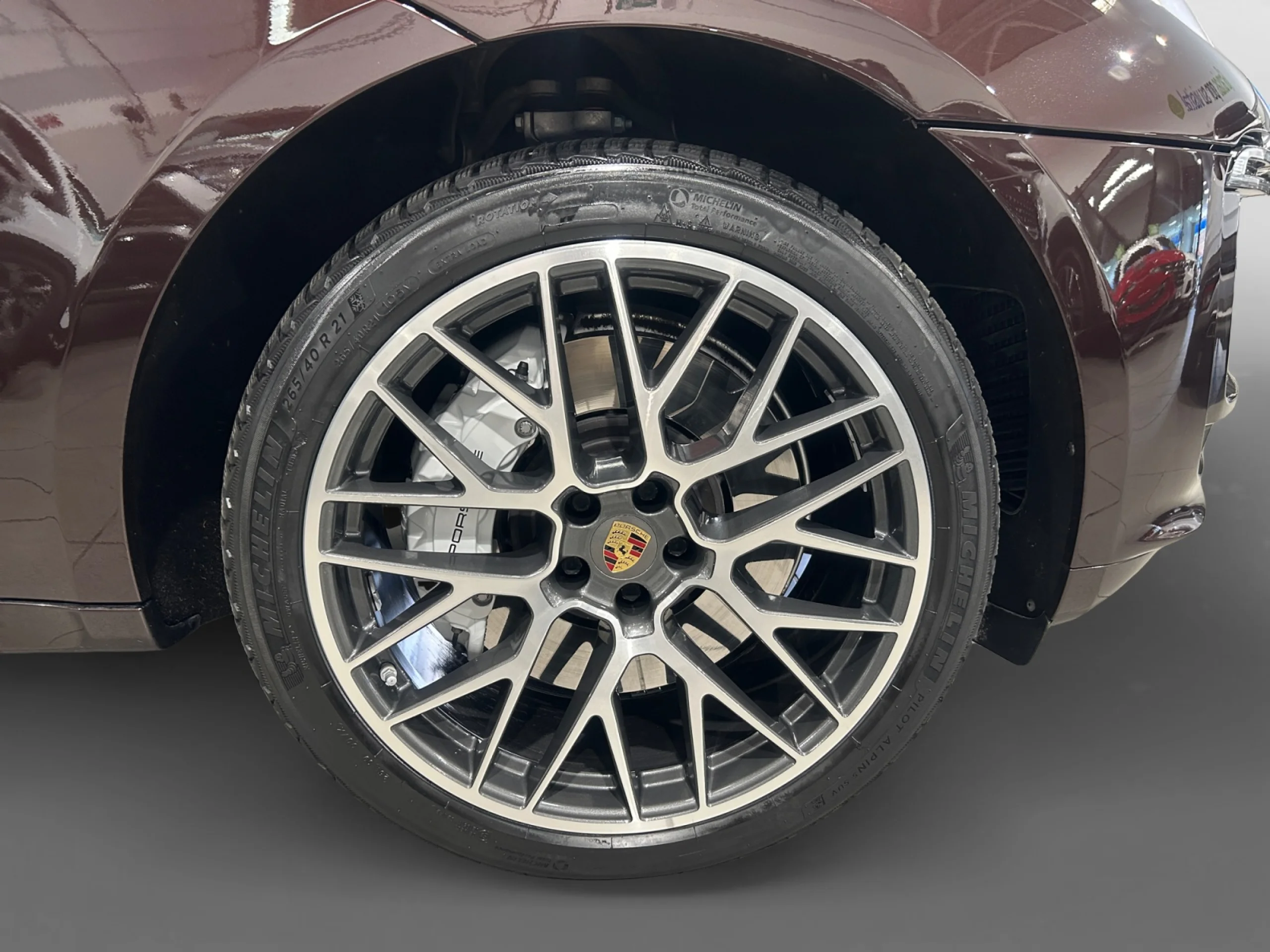 PORSCHE MACAN TURBO - Foto 8