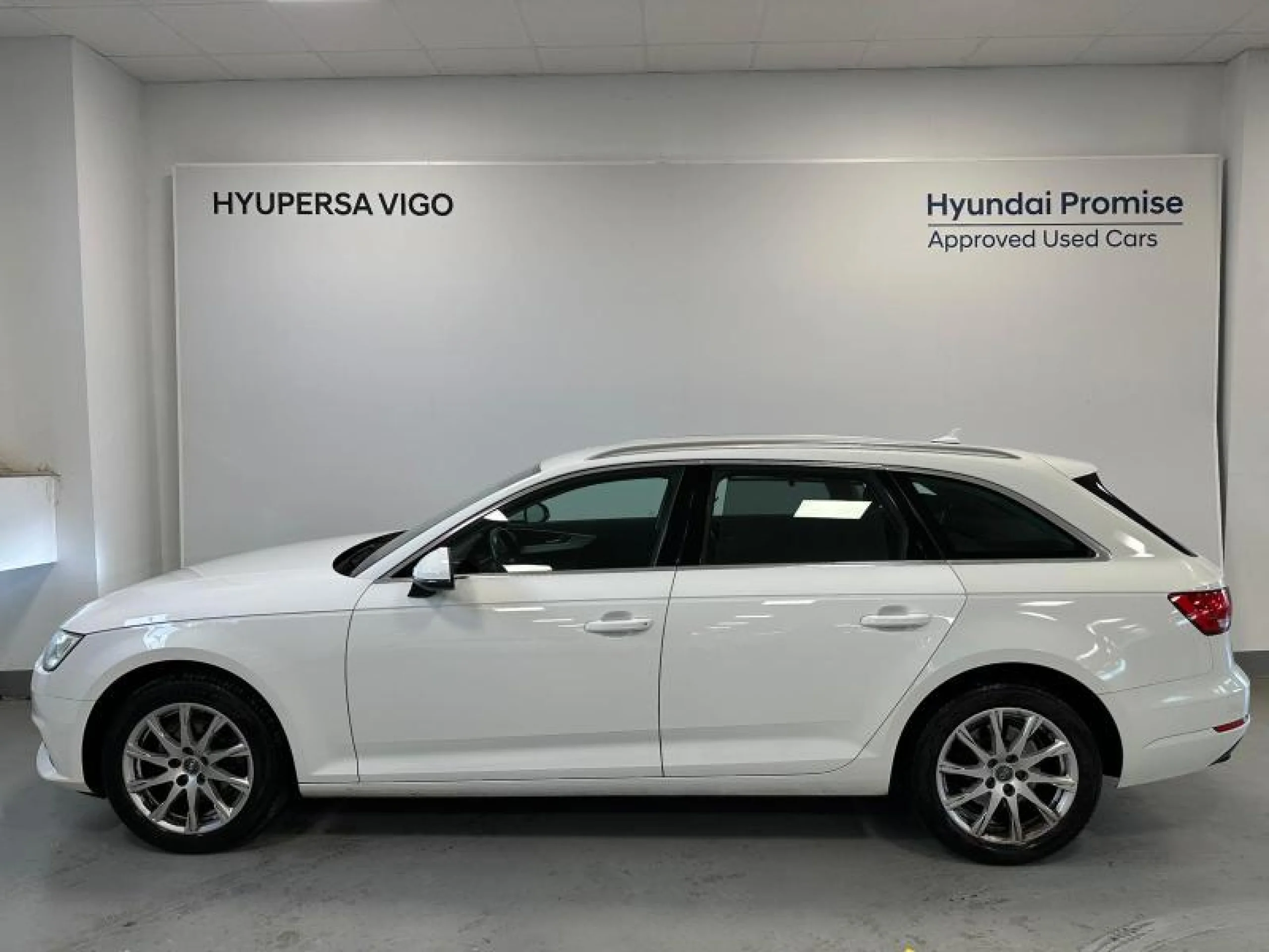 AUDI A4 AVANT 2.0 TDI 150CV ADVANCED EDITION - Foto 2