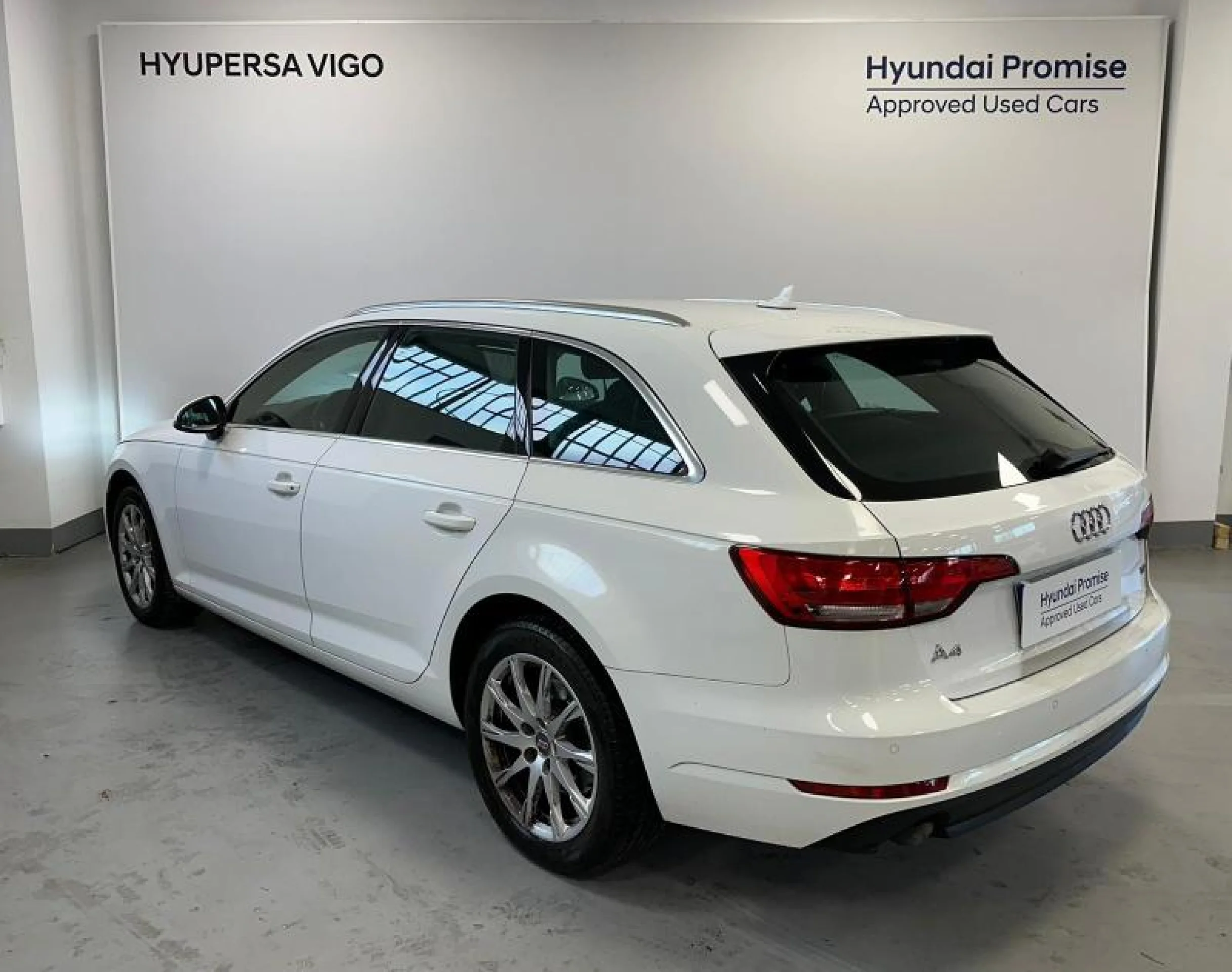 AUDI A4 AVANT 2.0 TDI 150CV ADVANCED EDITION - Foto 3