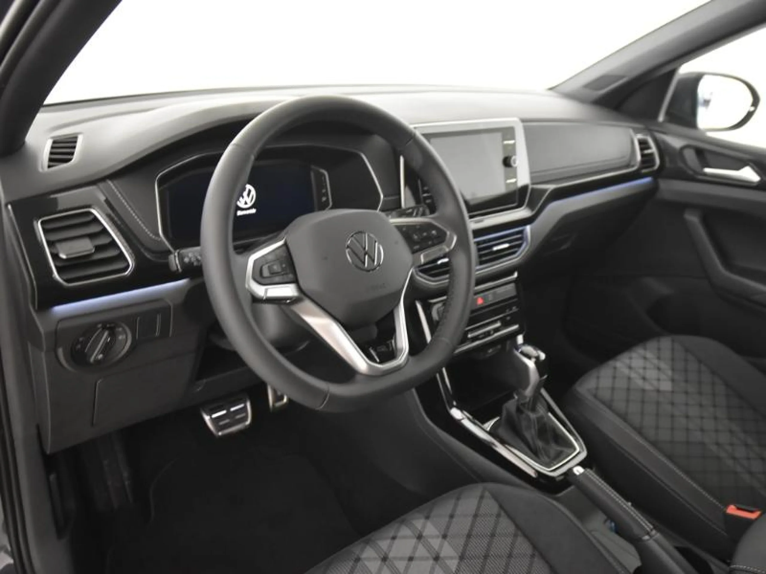 VOLKSWAGEN T CROSS T CROSS R LINE 1.0 TSI 85 KW (115 CV)  AUTOM TICO DSG 7 VEL. - Foto 9