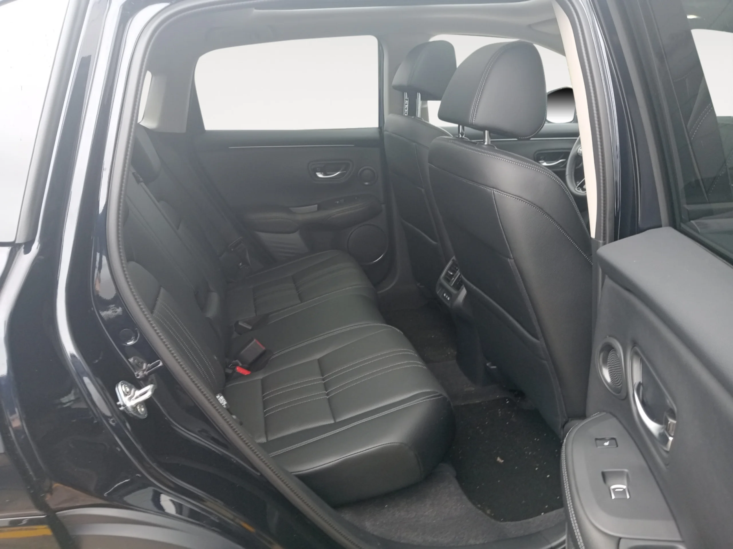 HONDA Zr v 2026 ZR V ADVANCE 2.0 I MMD 4X2 AT GASOLINA STANDARD - Foto 6