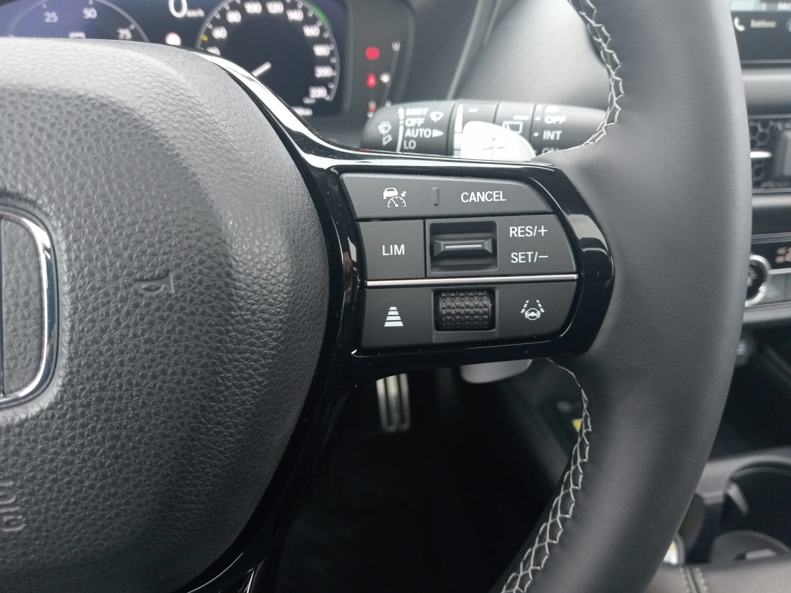 HONDA Zr v 2026 ZR V ADVANCE 2.0 I MMD 4X2 AT GASOLINA STANDARD - Foto 13