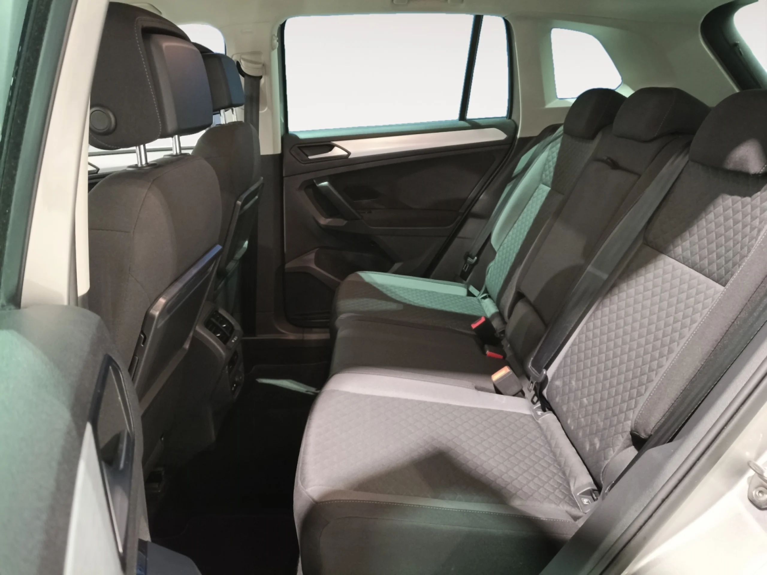 VOLKSWAGEN TIGUAN ADVANCE 2.0 TDI 110KW (150CV) DSG - Foto 6