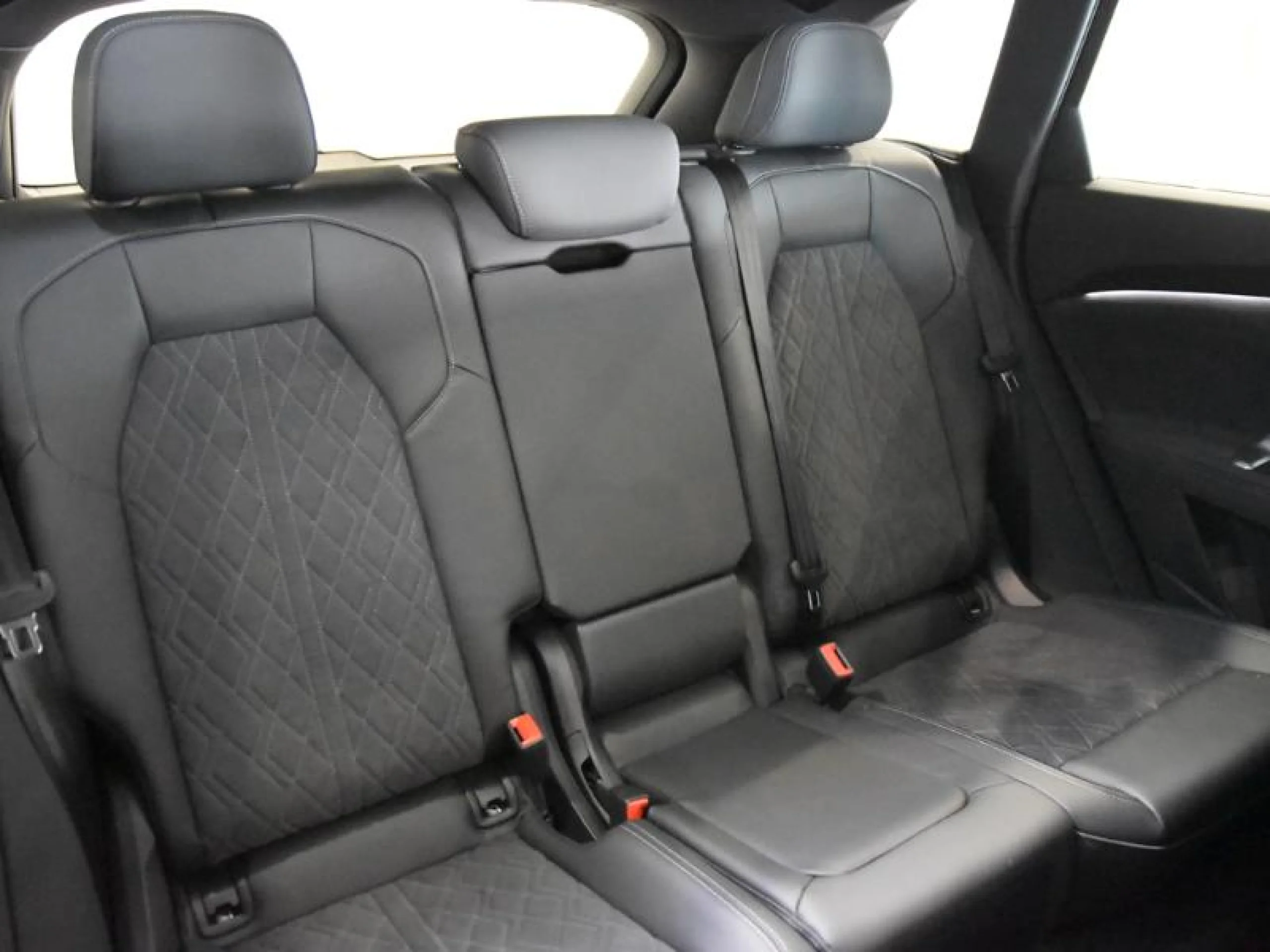 AUDI Q5 BLACK COMPET. E HY. QUATTRO 270KW S TR - Foto 5