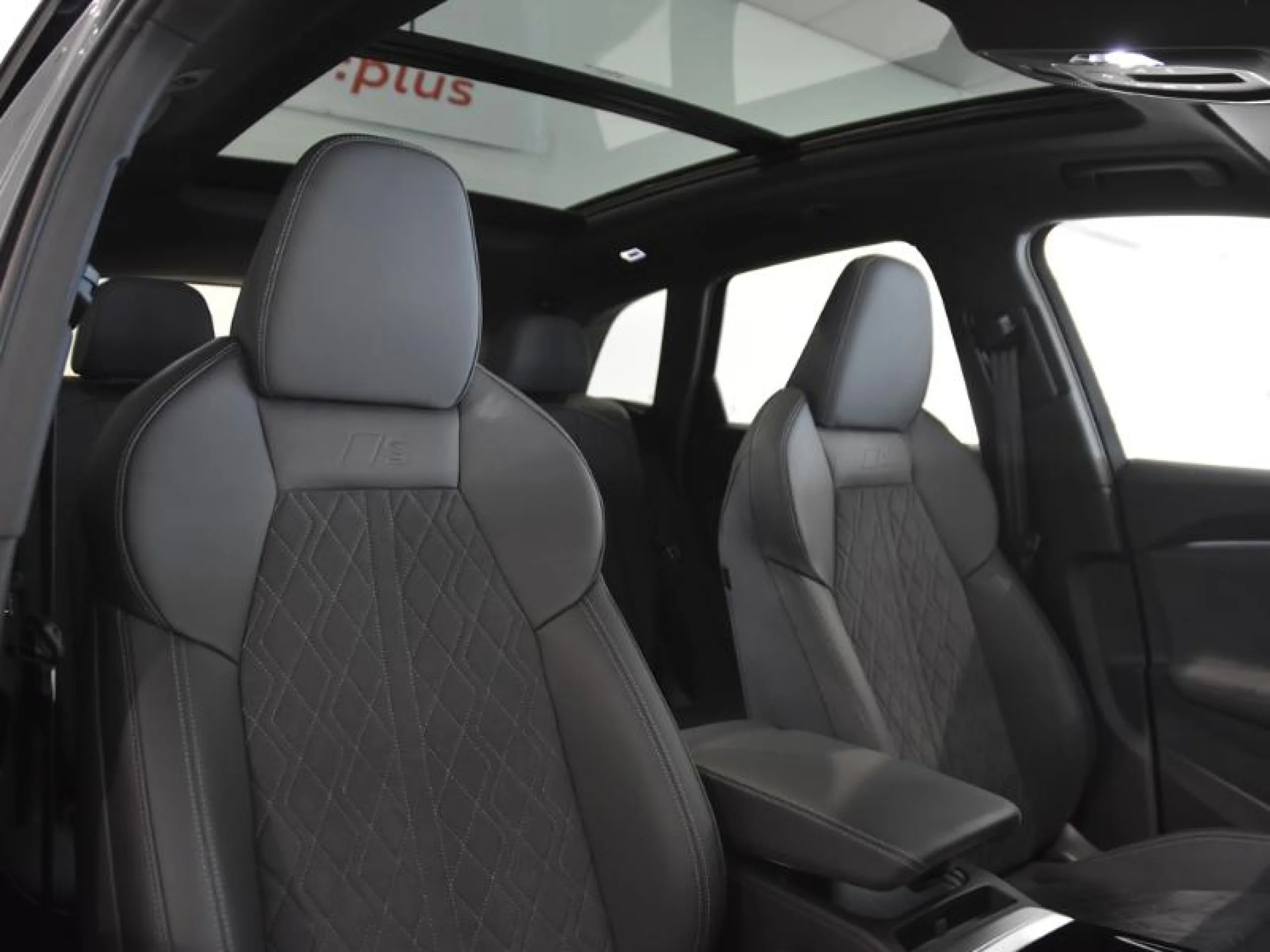 AUDI Q5 BLACK COMPET. E HY. QUATTRO 270KW S TR - Foto 9