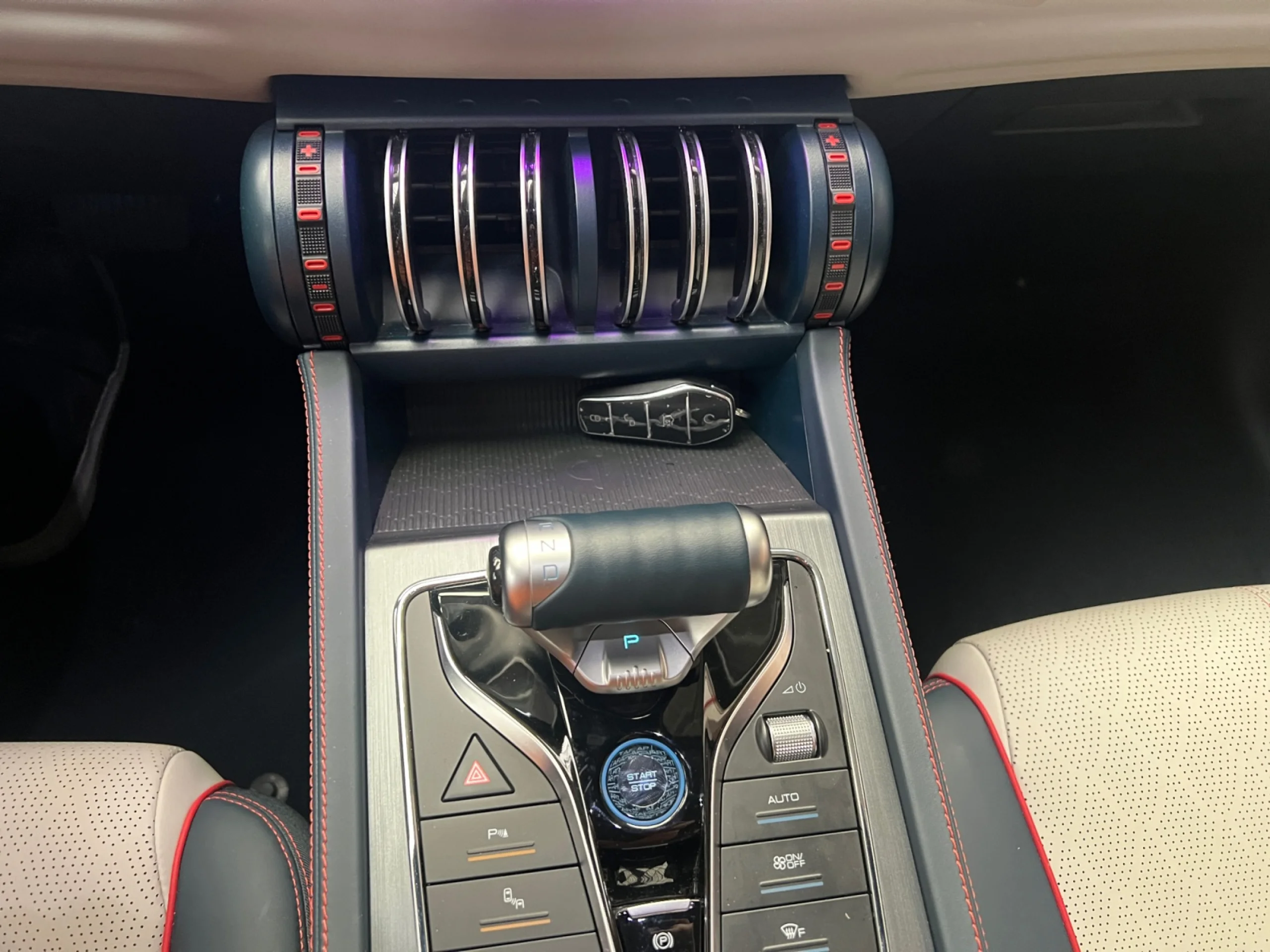 BYD ATTO 3 COMFORT - Foto 11