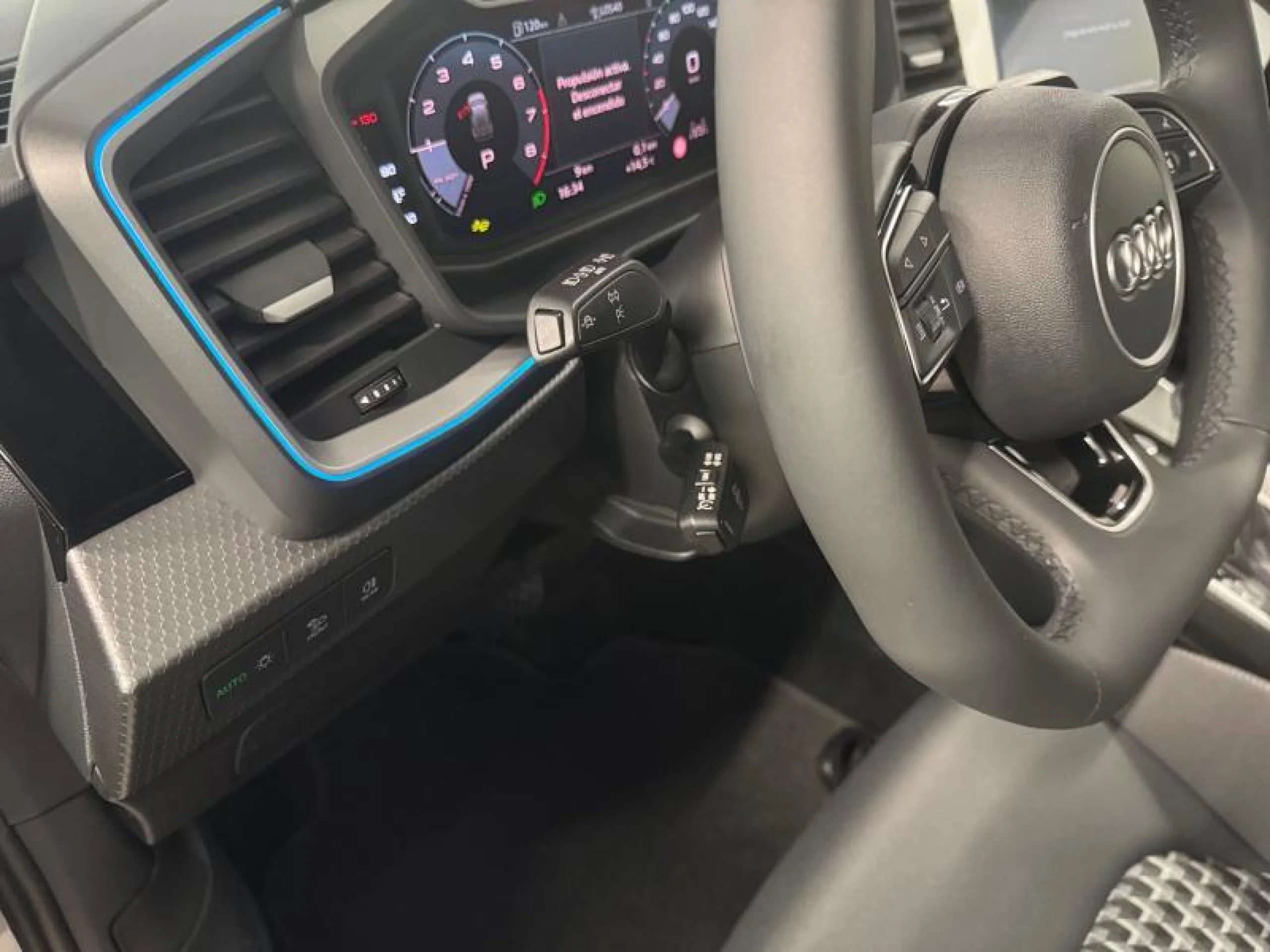 AUDI A1 SPORTBACK ADRENAL BLACK 30TFSI 85KW S TR - Foto 11