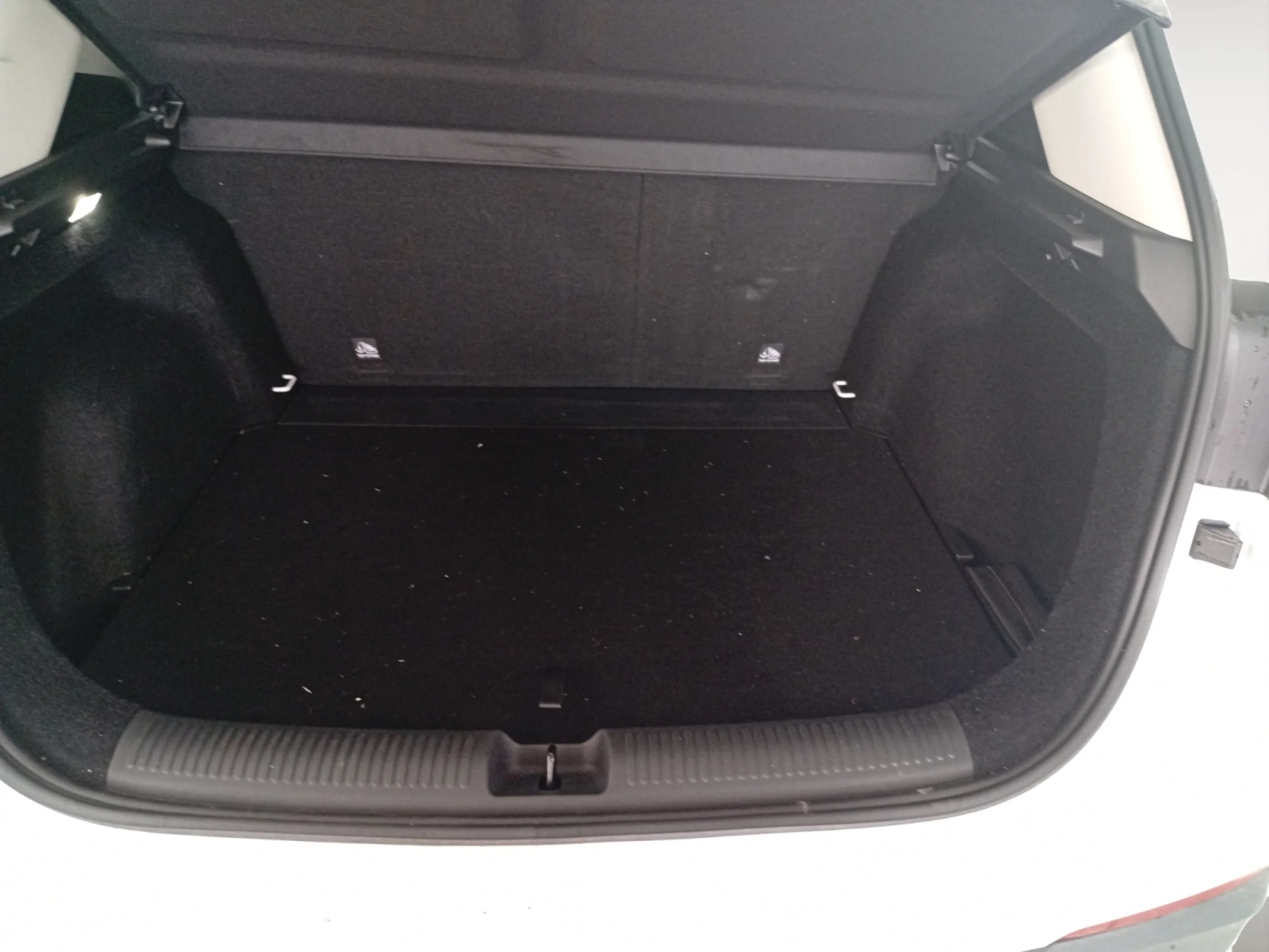 MG Zs 1.5 COMFORT - Foto 8