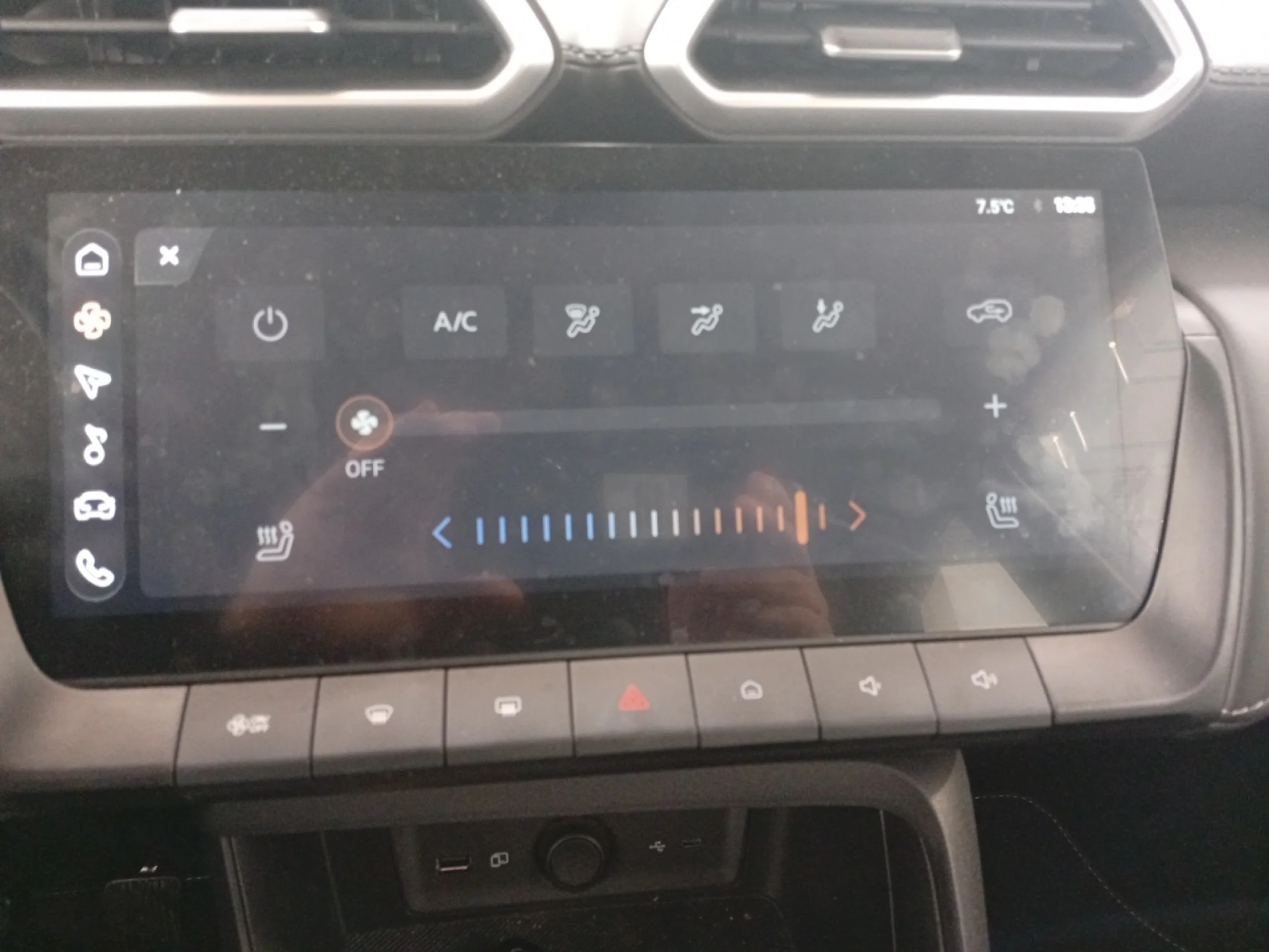 MG Zs 1.5 COMFORT - Foto 14