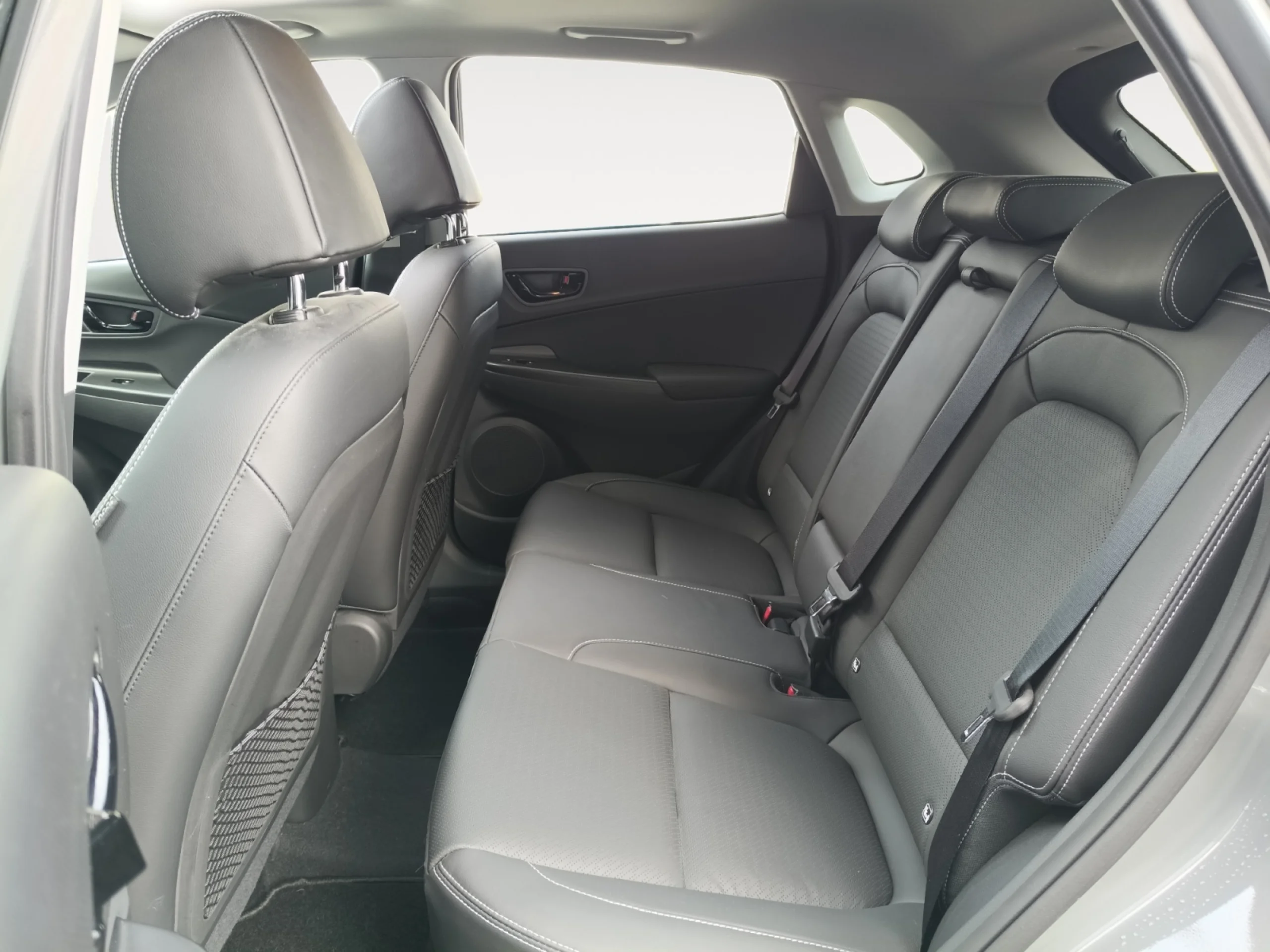 HYUNDAI KONA 1.6 GDI HEV STYLE SKY DCT - Foto 6