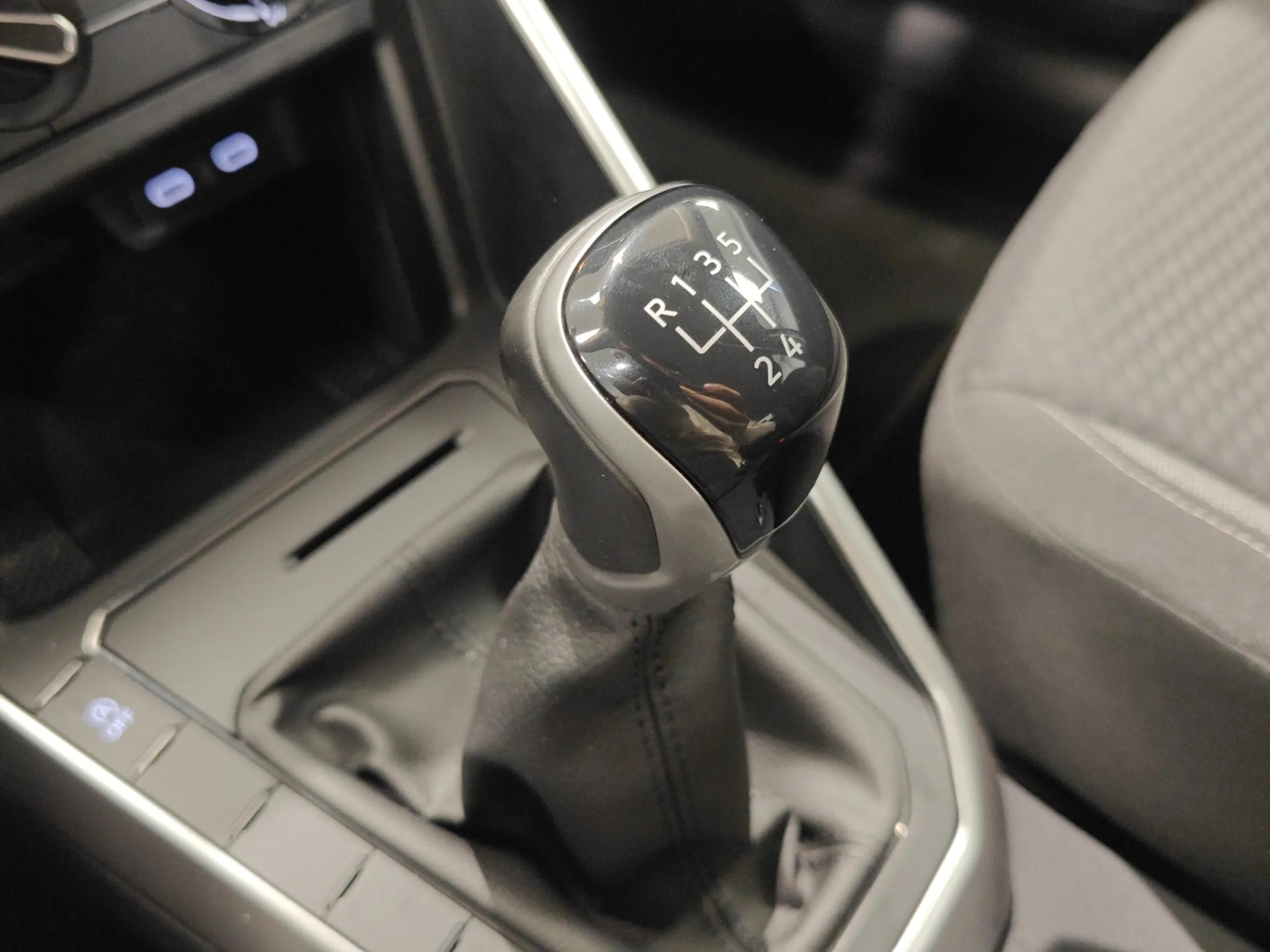 VOLKSWAGEN POLO LIFE 1.0 TSI 70KW (95CV) - Foto 16