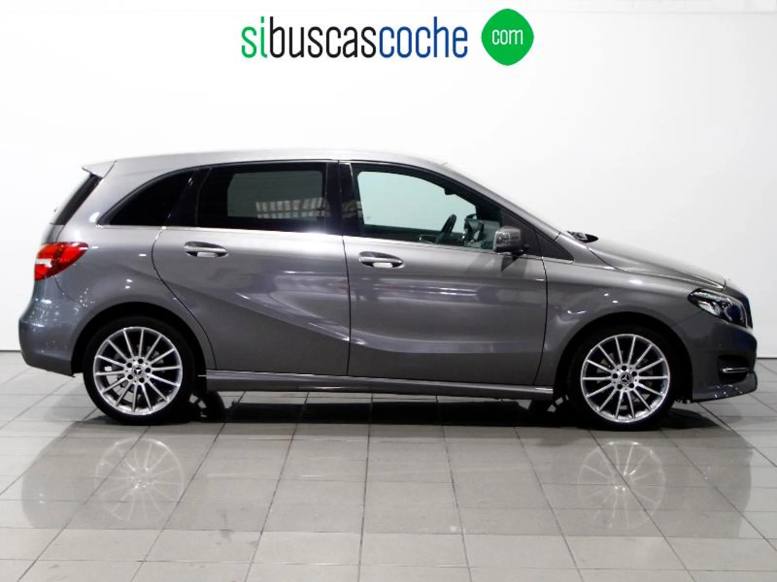MERCEDES-BENZ CLASE B B 200 D - Foto 2