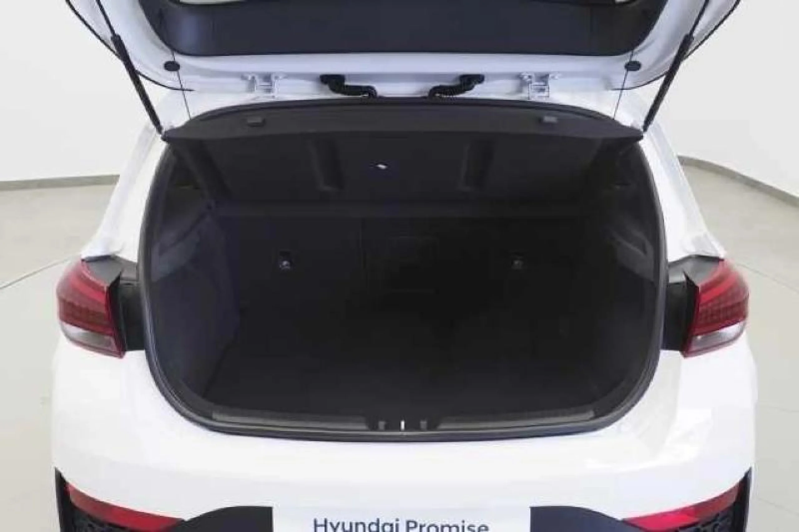 HYUNDAI I30 I30 5P TGDI 1.0 100CV N LINE - Foto 6