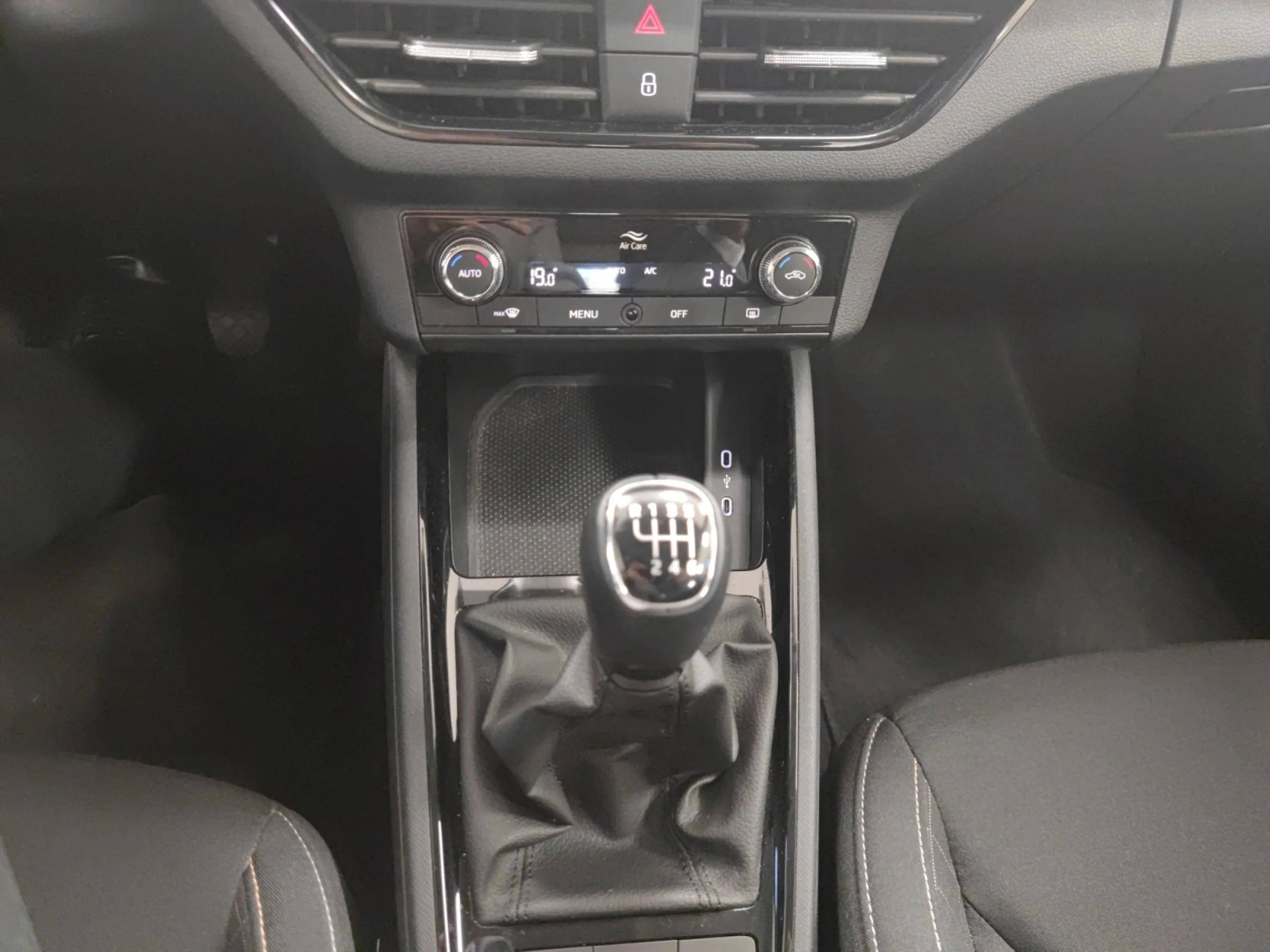 SKODA KAMIQ 1.0 TSI 81KW (110CV) AMBITION - Foto 17