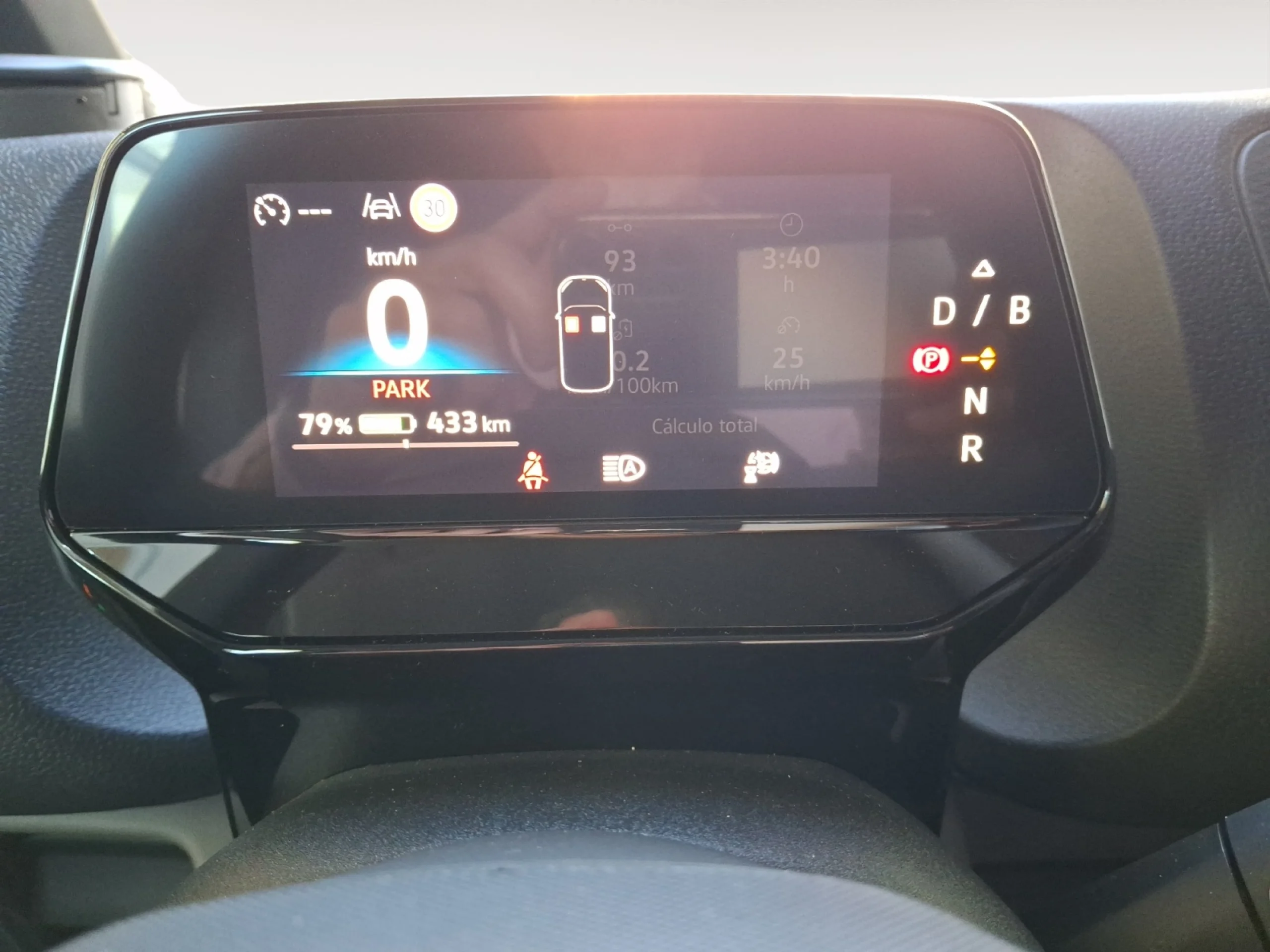 VW COMERCIALES ID. BUZZ ID. BUZZ  CARGO  BATALLA CORTA  210 KW (286 CV) 79 KWH AUT 1 VEL. - Foto 12