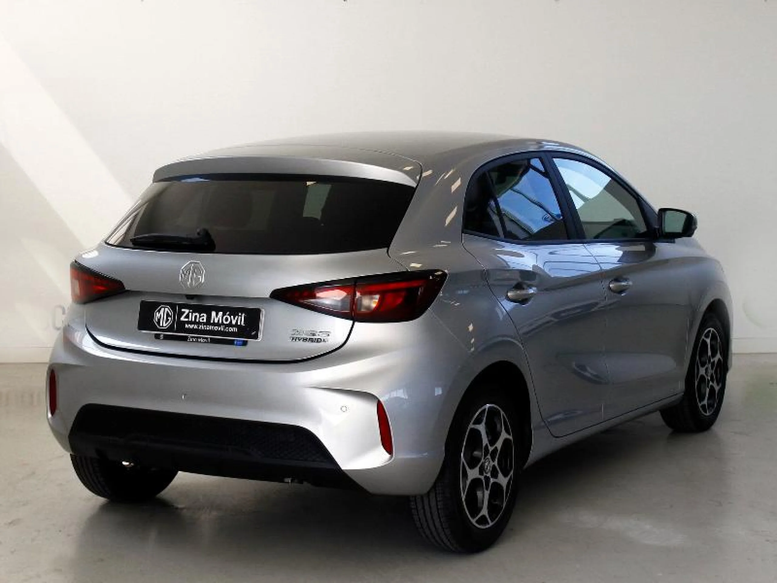 MG MG3 MG MG3 1.5L HEV 2WD LUX LHD NO OPTION BLACK SILVER - Foto 14