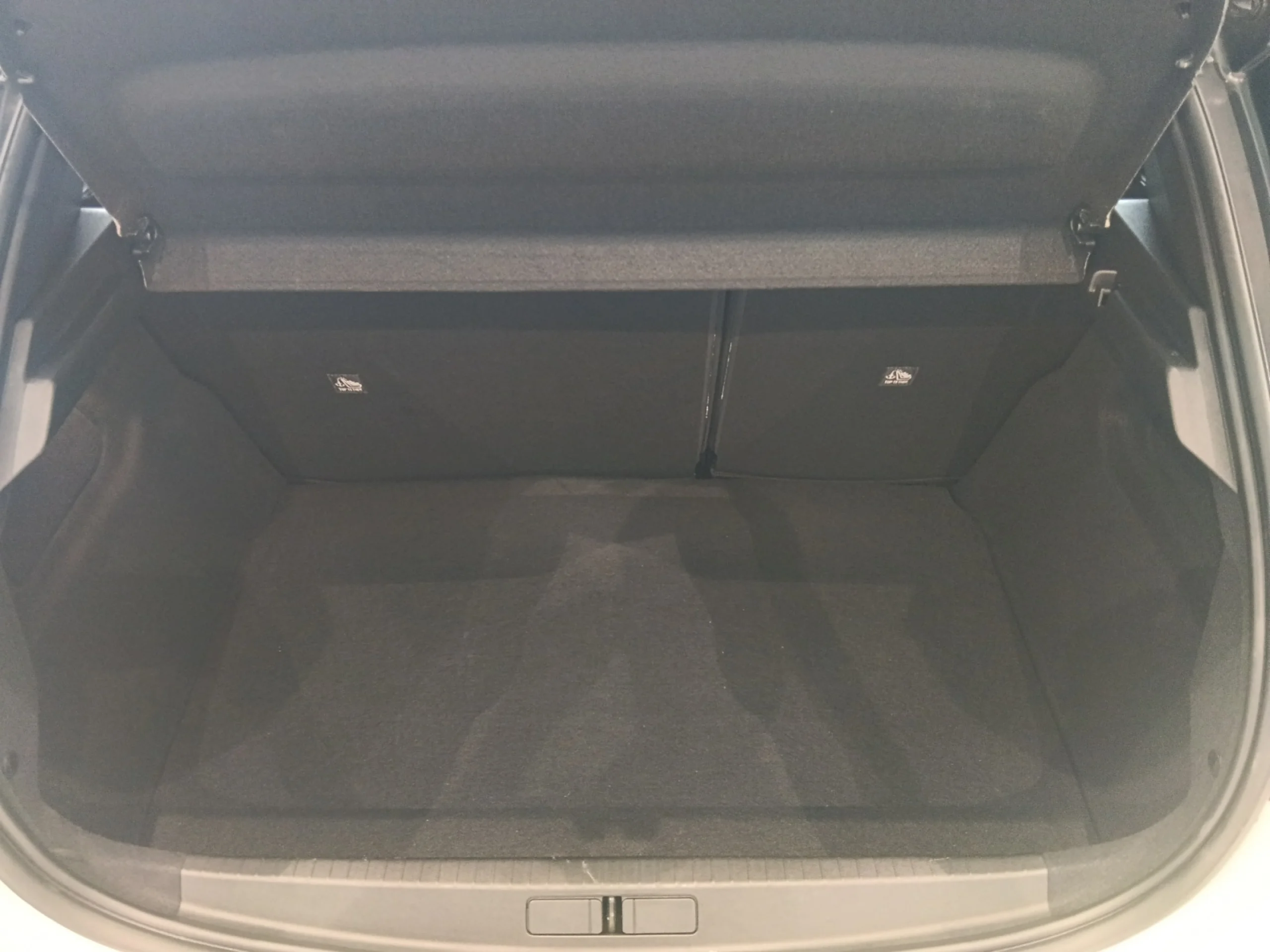 OPEL CORSA 1.2T XHL 74KW (100CV) GS - Foto 8
