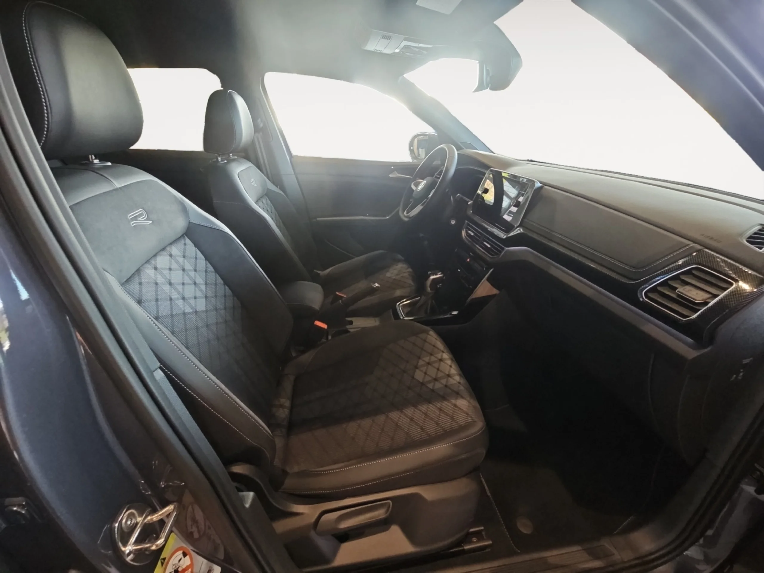 VOLKSWAGEN T CROSS R LINE 1.0 TSI 85KW (115CV) DSG - Foto 5