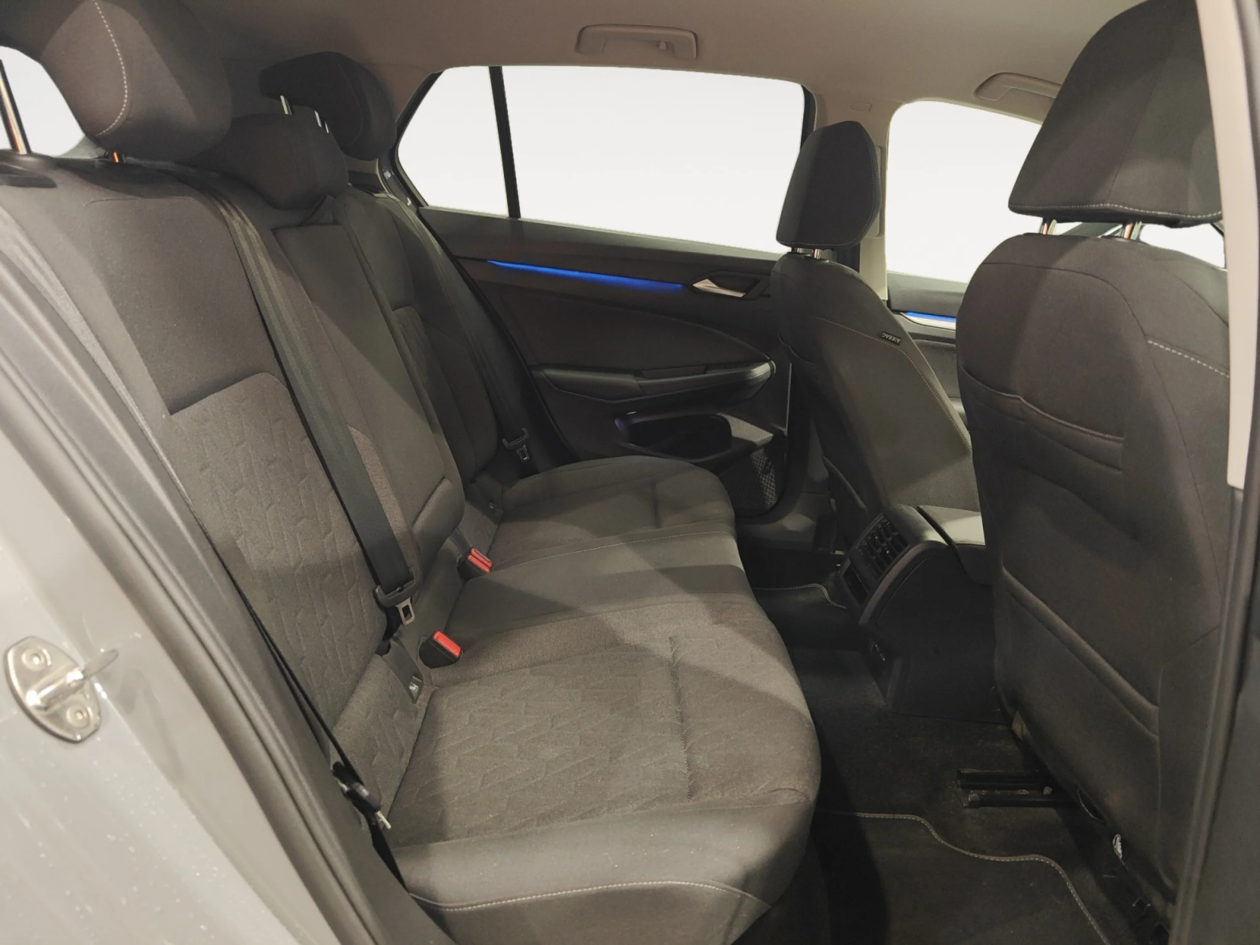 VOLKSWAGEN GOLF ··MÁS·· 1.5 TSI 85KW (115CV) - Foto 6