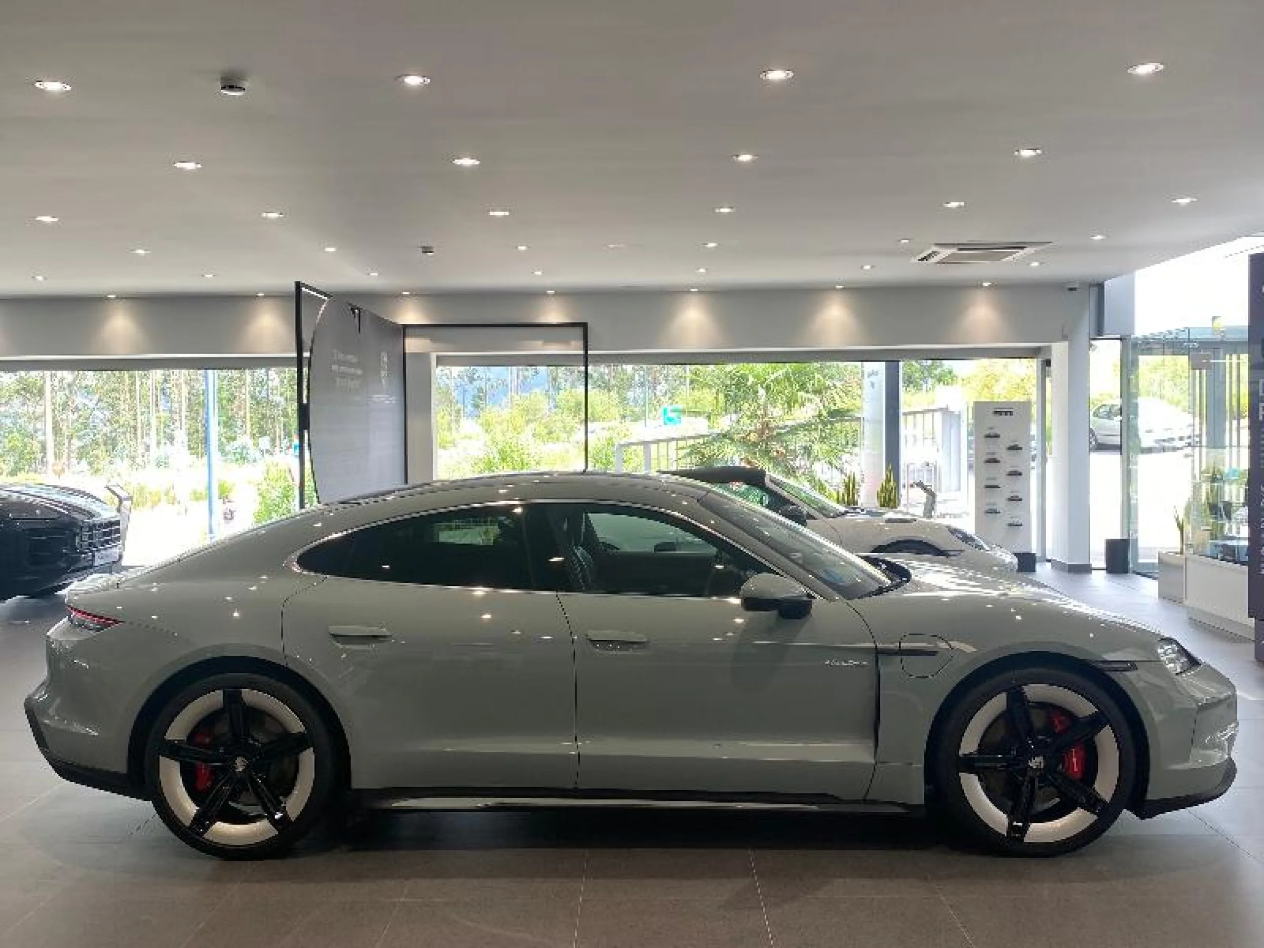 PORSCHE TAYCAN 4S - Foto 6